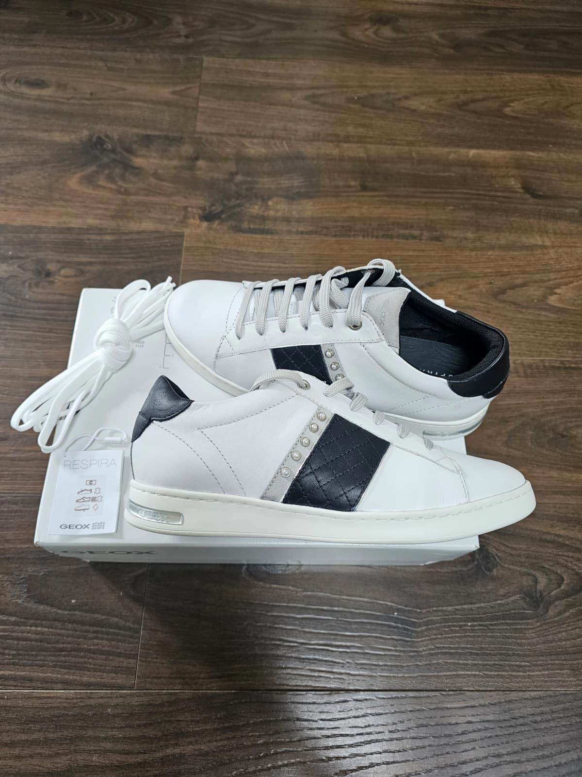 Geox D Jaysen Womens B Respira Casual Leather Trainers/Sneakers -UK 4-White/Grey