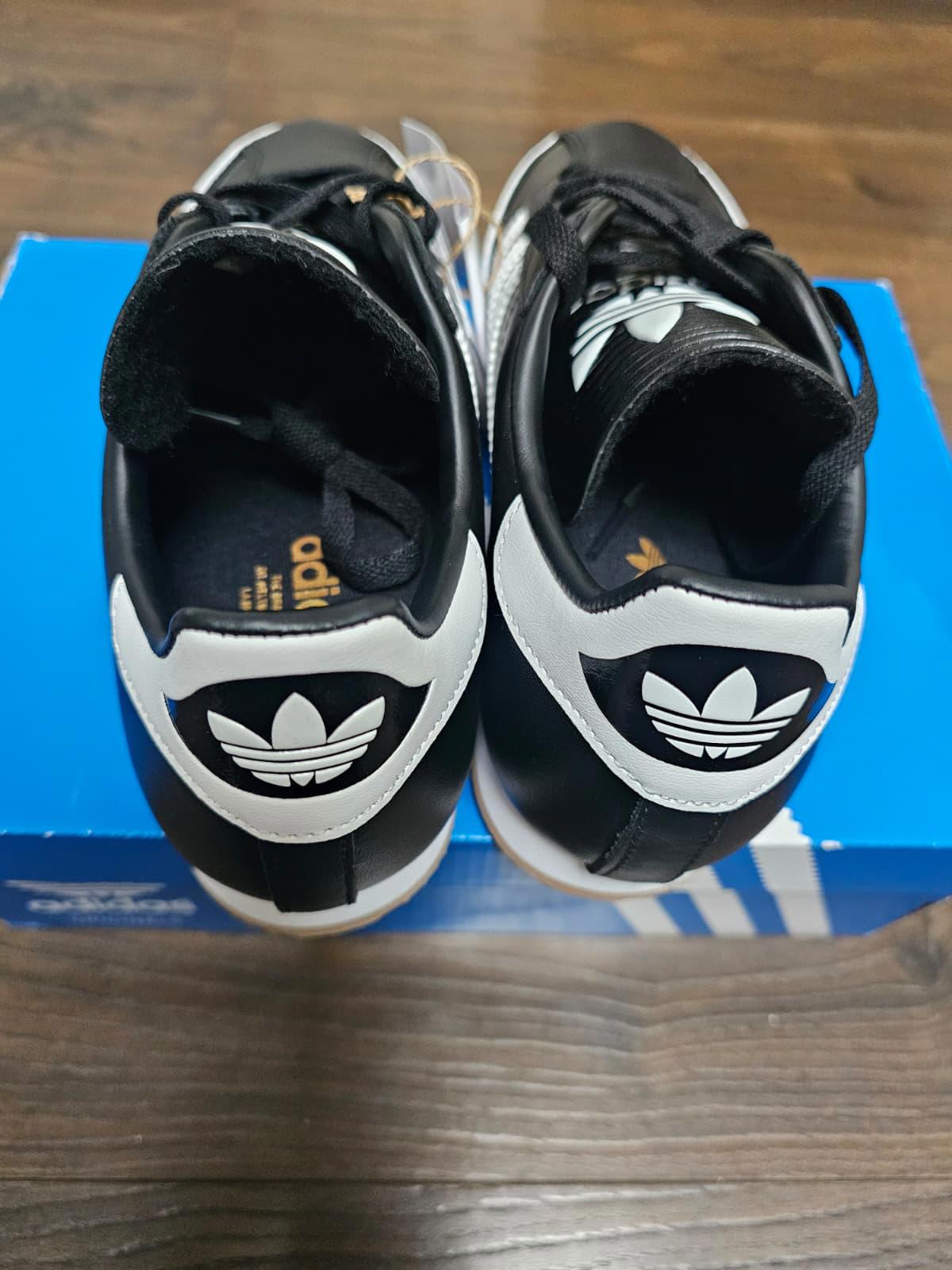Adidas Original OG Samba Super Mens Trainers/Sneakers - UK 7- BNWT-Black/White