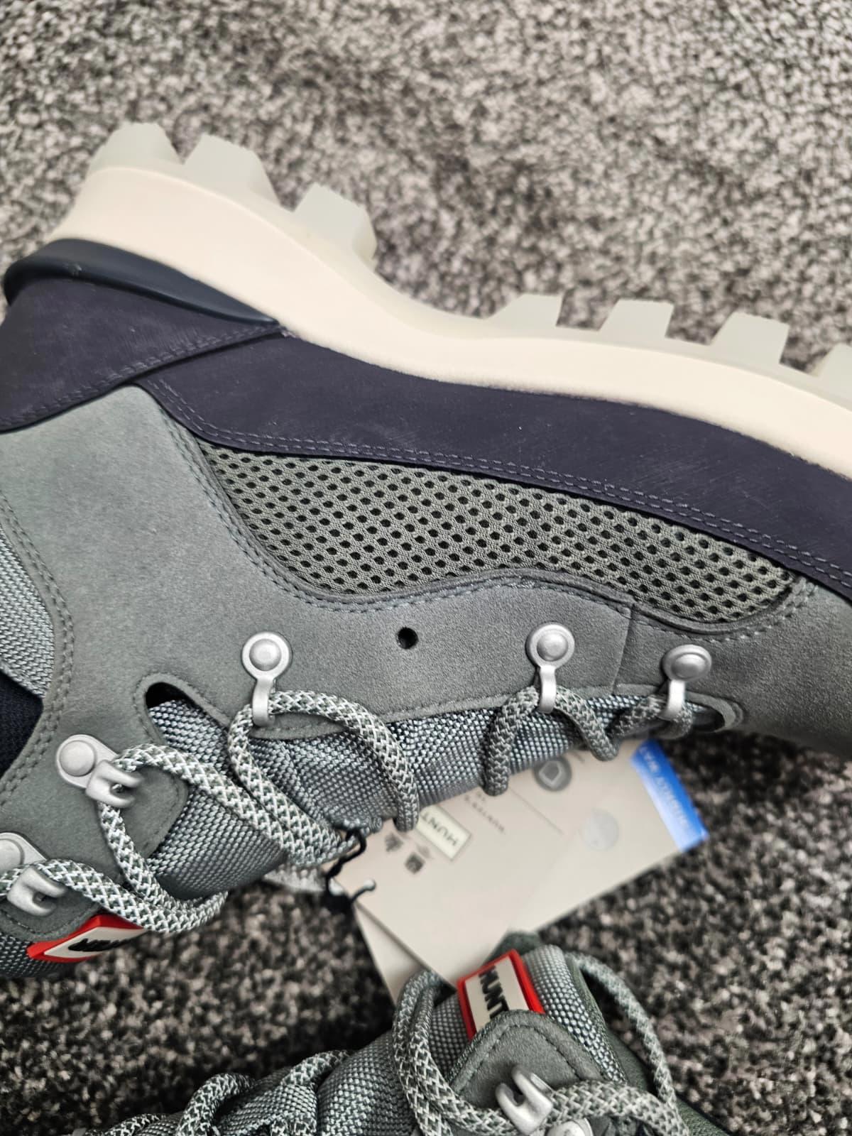 Hunter Mens Casual/Walking/Hiking Waterproof Commando Style Boots - 7 - Gray*
