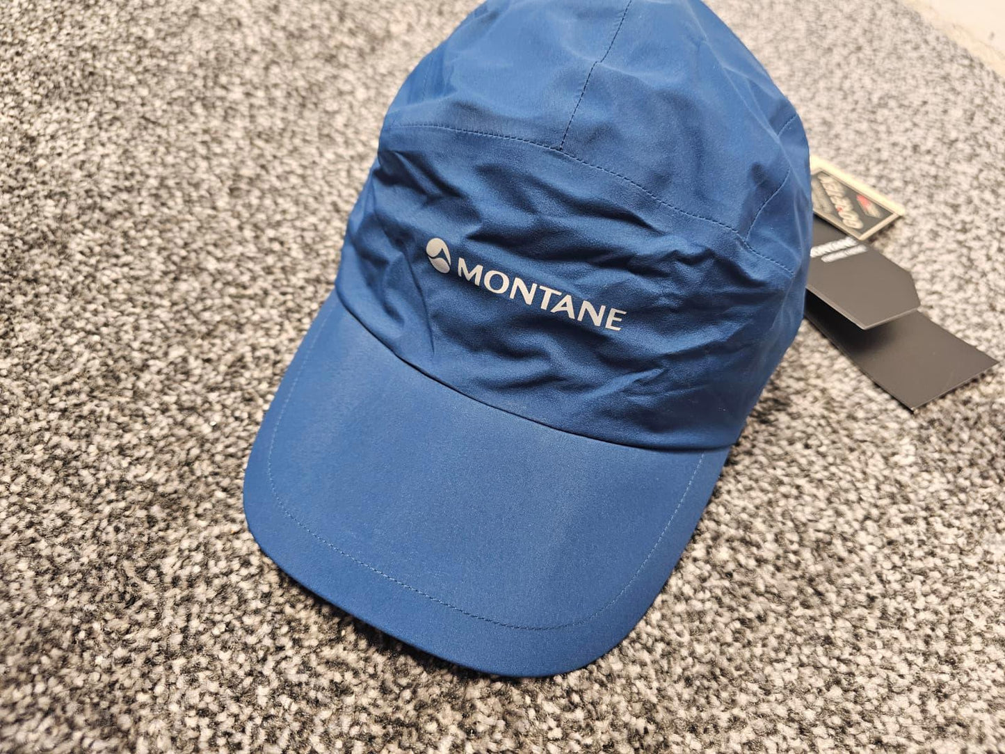 Montane Gore-Tex Activewear Waterproof/Windproof Hiking/Walking Hat/Cap - Blue
