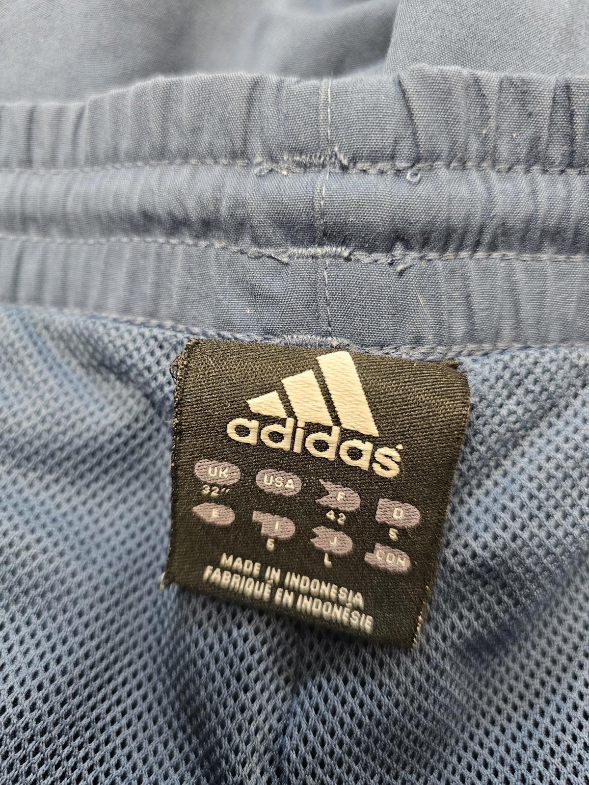 Adidas Mens Activewear Embroidered Mesh Lined Gym Sport Shorts - W32/L8