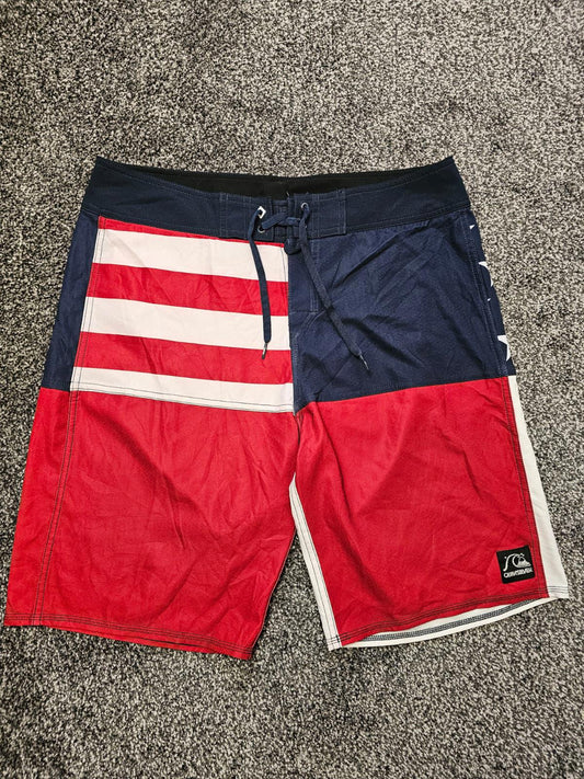 Quiksilver USA Flag Print Swim Wear Surf Wear Board Swimming Shorts/Boardies W34