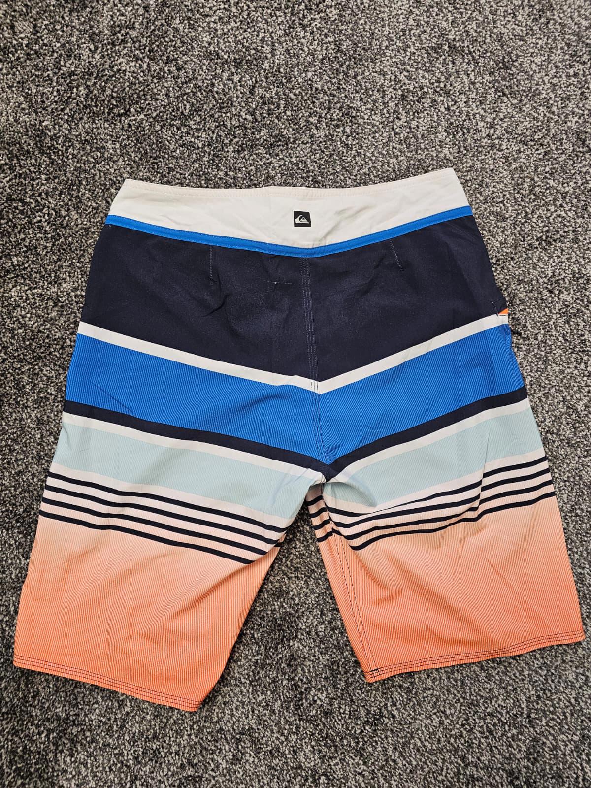 Quiksilver Mens Striped Surf Wear Swimming Board Boaride Shorts - W30/L10