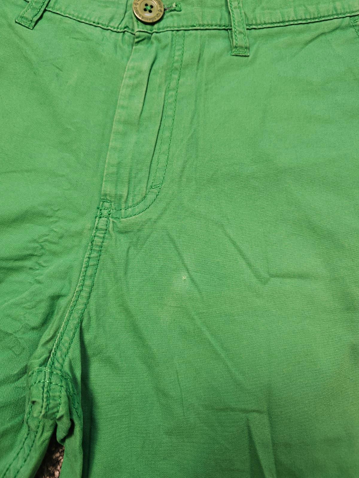 Quiksilver Mens Chino Smart Casual Embroidered Shorts - W30/L10 - Green