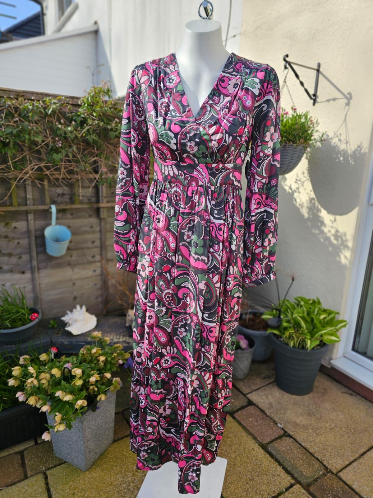 Joanie Women's Bryana Floral Paisley Print Long Sleeve Midaxi Dress - UK 12