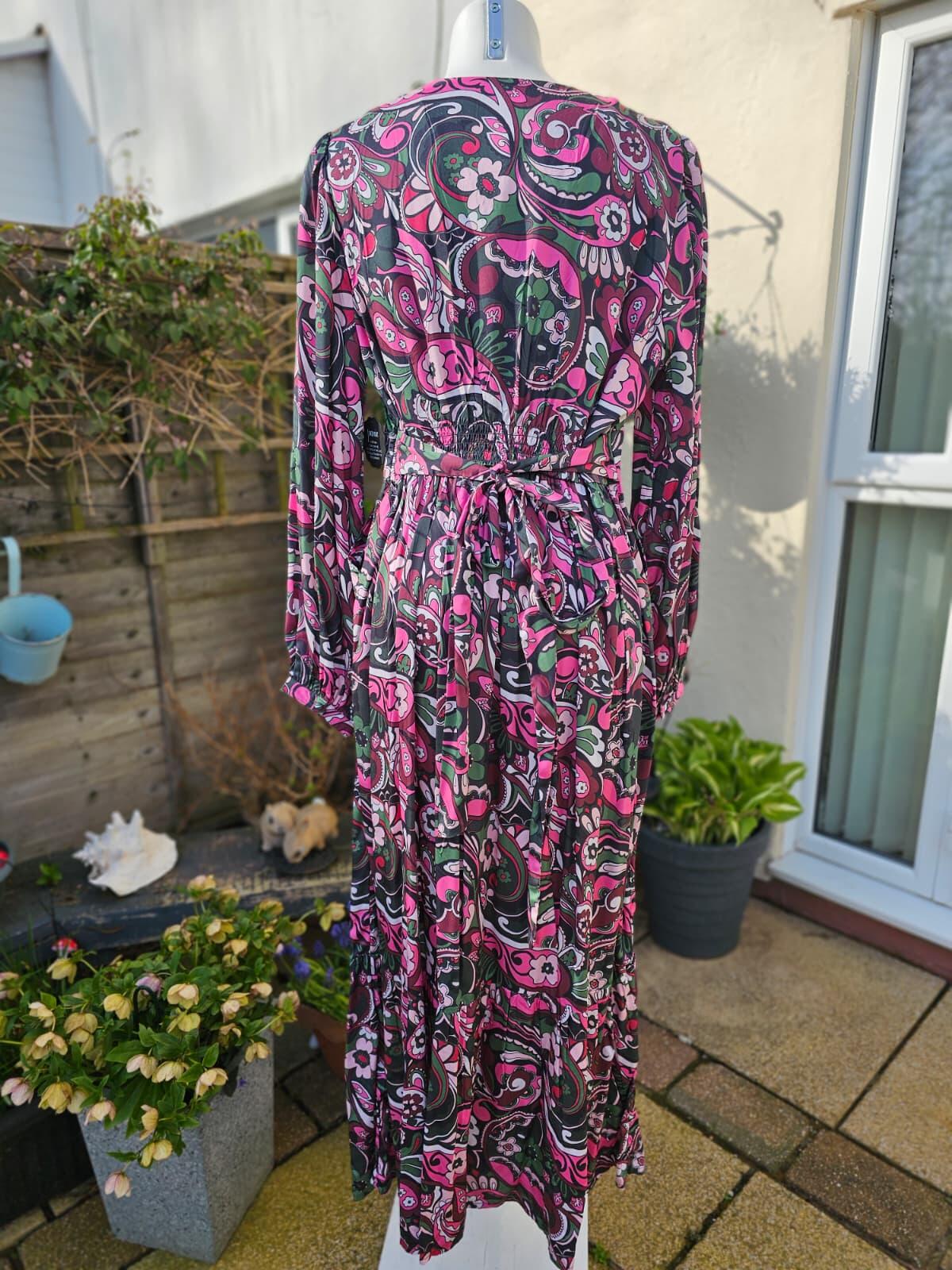 Joanie Women's Bryana Floral Paisley Print Long Sleeve Midaxi Dress - UK 18