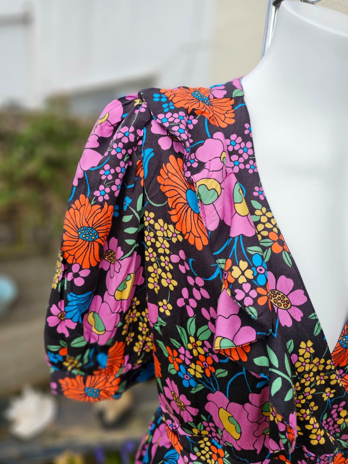 Zeena X Joanie - Adel Retro Floral Print Ruffle Collar Wrap Long Dress - UK 14