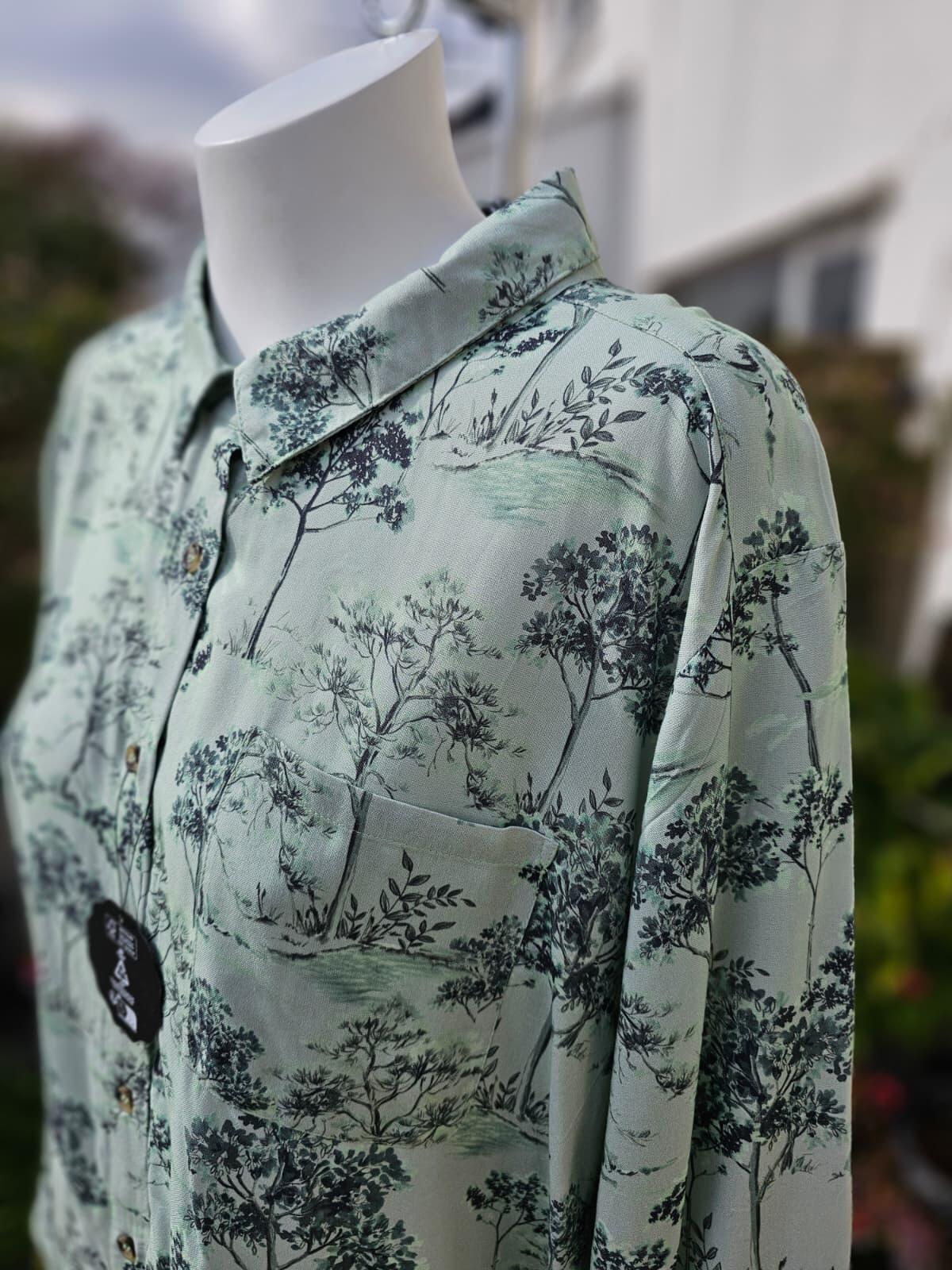 Joanie Womens Sharon Tree Forest Print Oversized Pocket Shirt/Blouse - UK 24