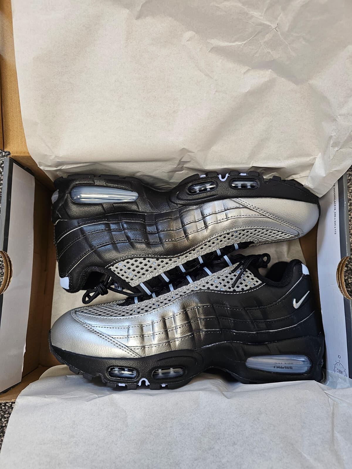 Palace x Nike Air Max 95 Big Bubble Trainers/Sneakers - 9 - Black/Silver