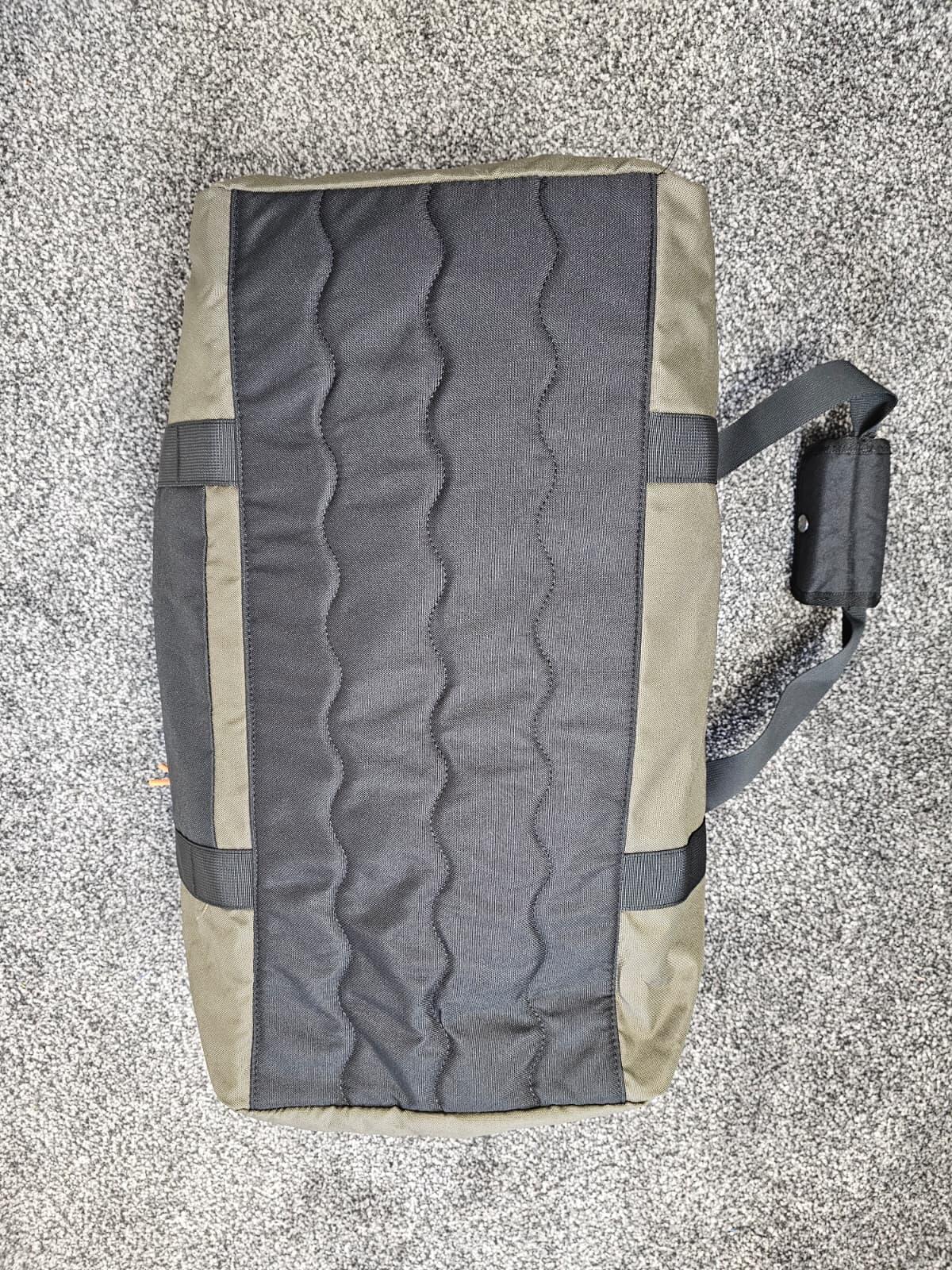 Passenger Boondocker Duffle/Hold All/Kit/Travel Holiday/Gym Shoulder Bag - 30L