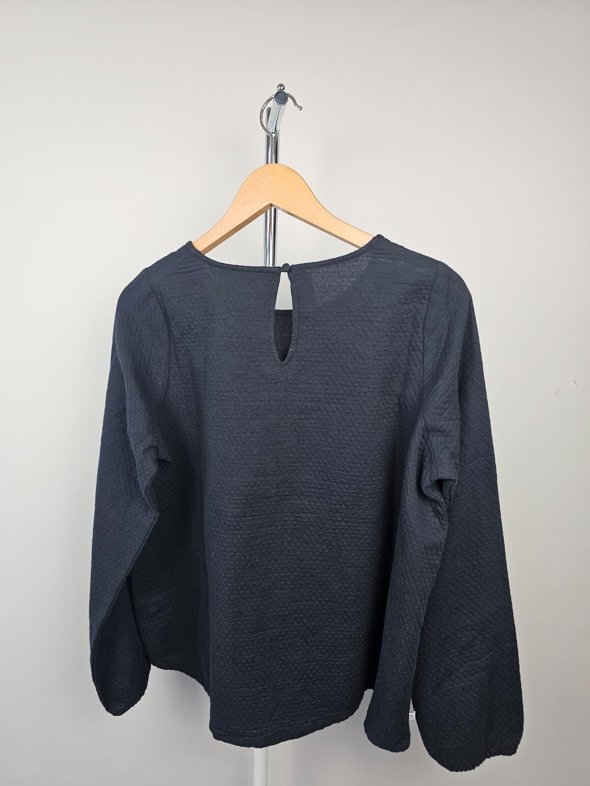 Passenger Petal Organic Cotton Textured Long Sleeve Top - S/Small/10 - Black
