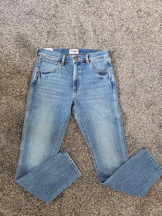 Wrangler Men's Larston 812 Slim Tapered Light Blue Wash Denim Jean's - 30/32