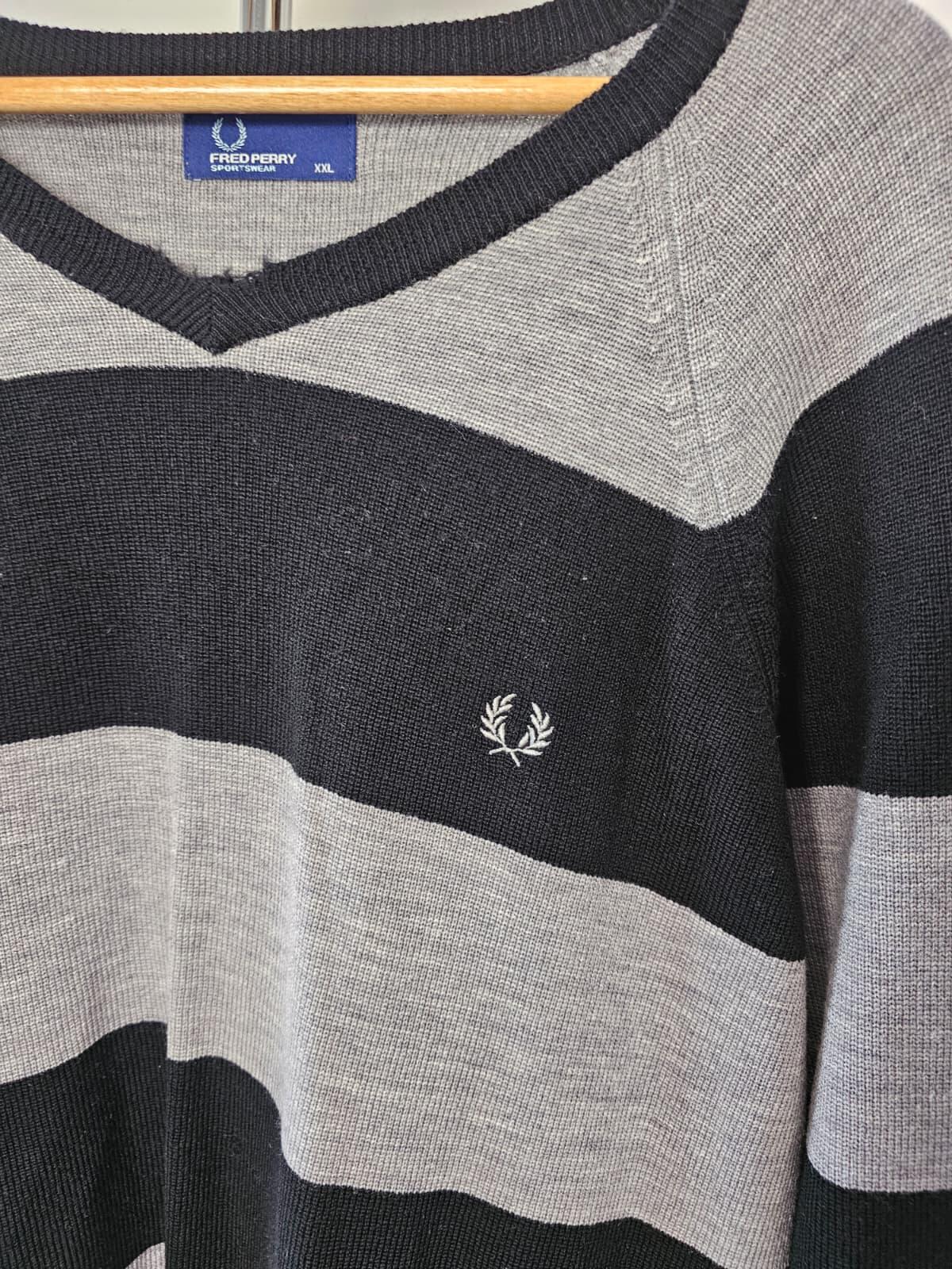 Fred Perry Mens Striped Pullover V-Neck 100% Wool Jumper - XXL/2XL - Stripey