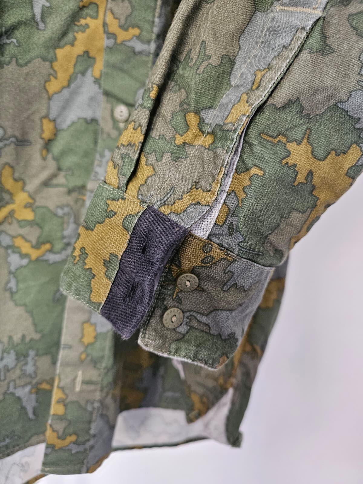 The North Face Mens Long Sleeve Terrain/Camo Print Button Cotton Shirt - S/Small