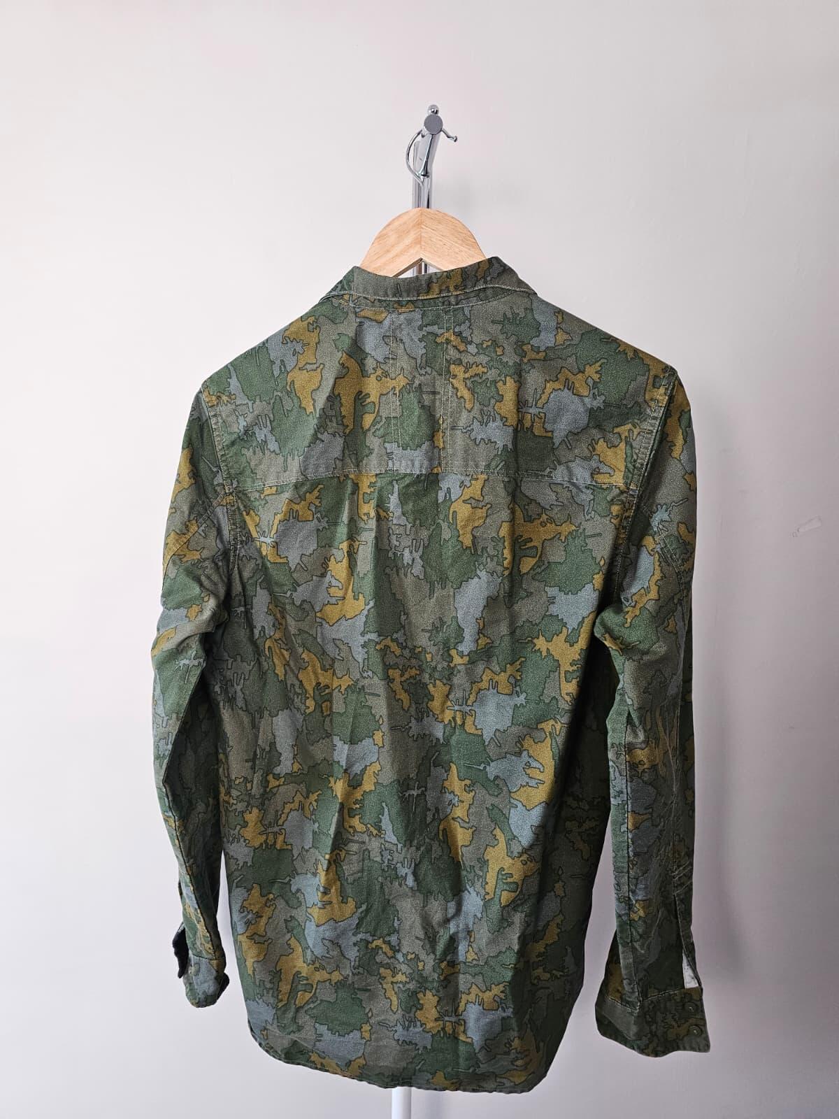 The North Face Mens Long Sleeve Terrain/Camo Print Button Cotton Shirt - S/Small