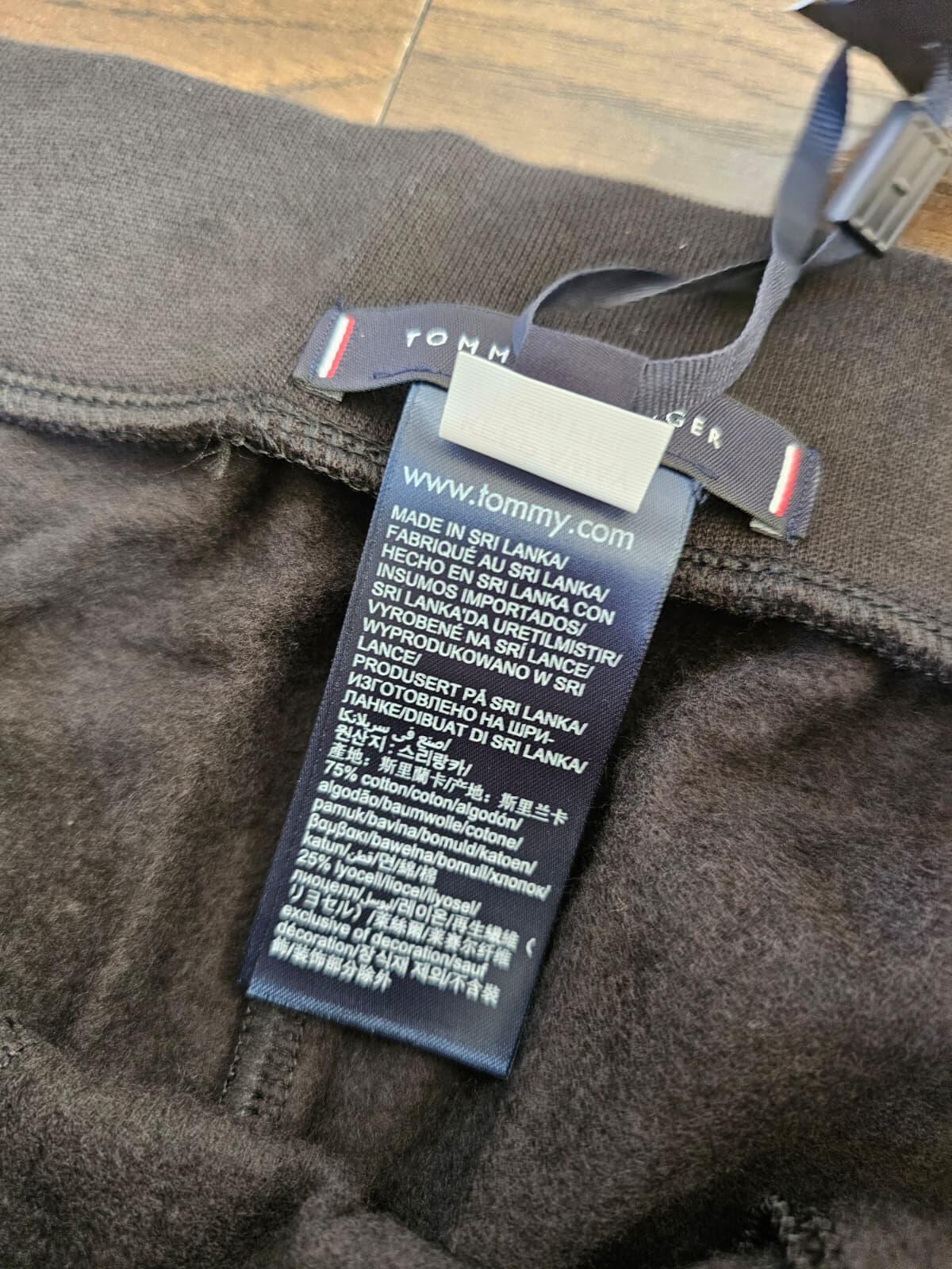 Tommy Hilfiger Men's Casual Jogger Bottoms/Sweat Pants - L/Large - Black