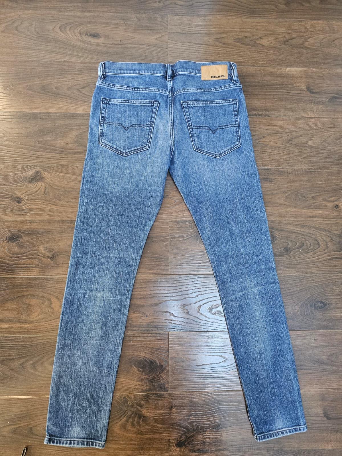 Diesel Men's D-Luster Blue Denim Jeans 511 Slim Fit - W30/32L