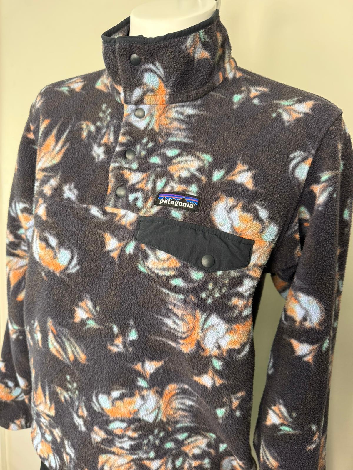 Patagonia Women's Snap Button Pullover Synchilla Pattern Fleece Jumper -M/Medium