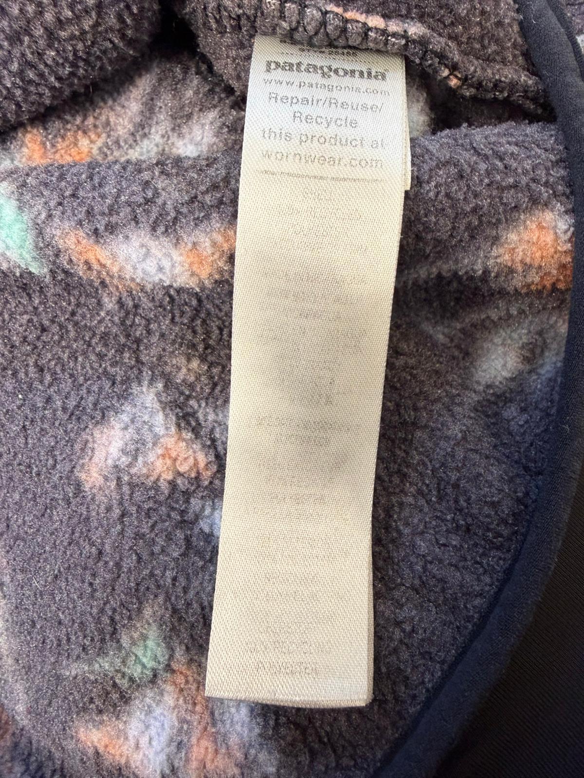 Patagonia Women's Snap Button Pullover Synchilla Pattern Fleece Jumper -M/Medium