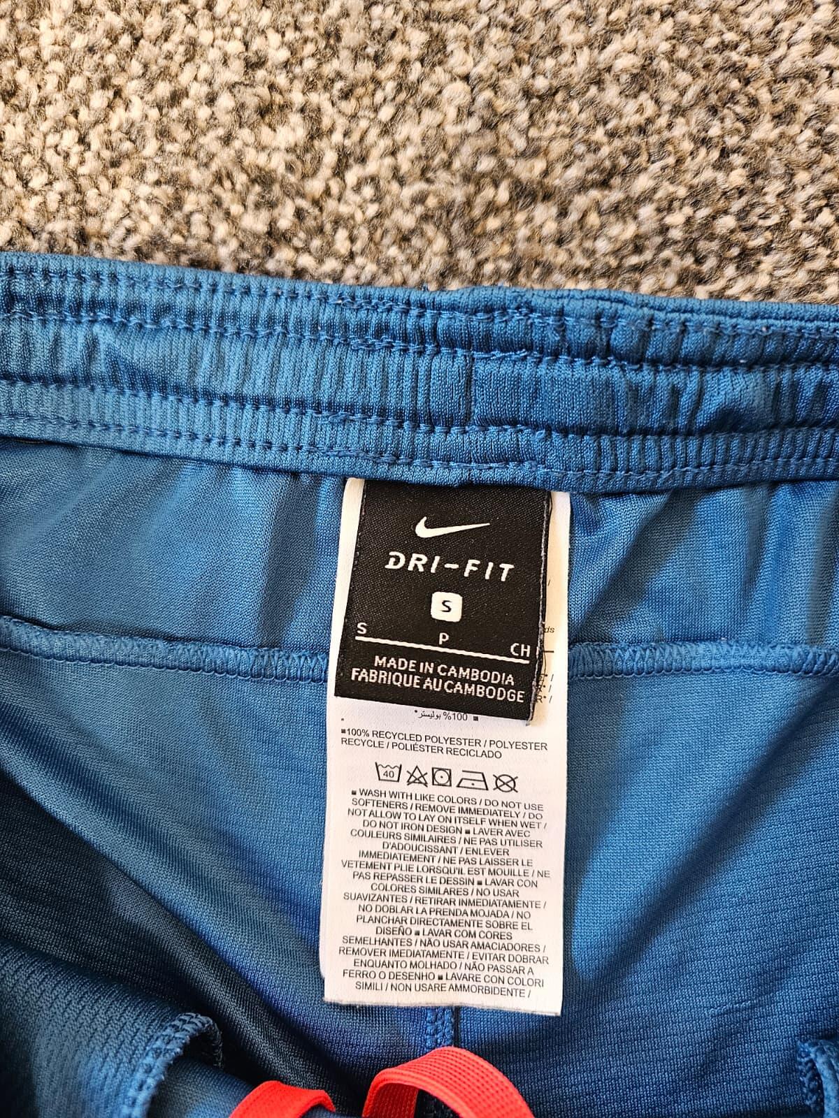 NIKE Men's Activewear Gym Running Shorts - Blue/Pink - S/Small
