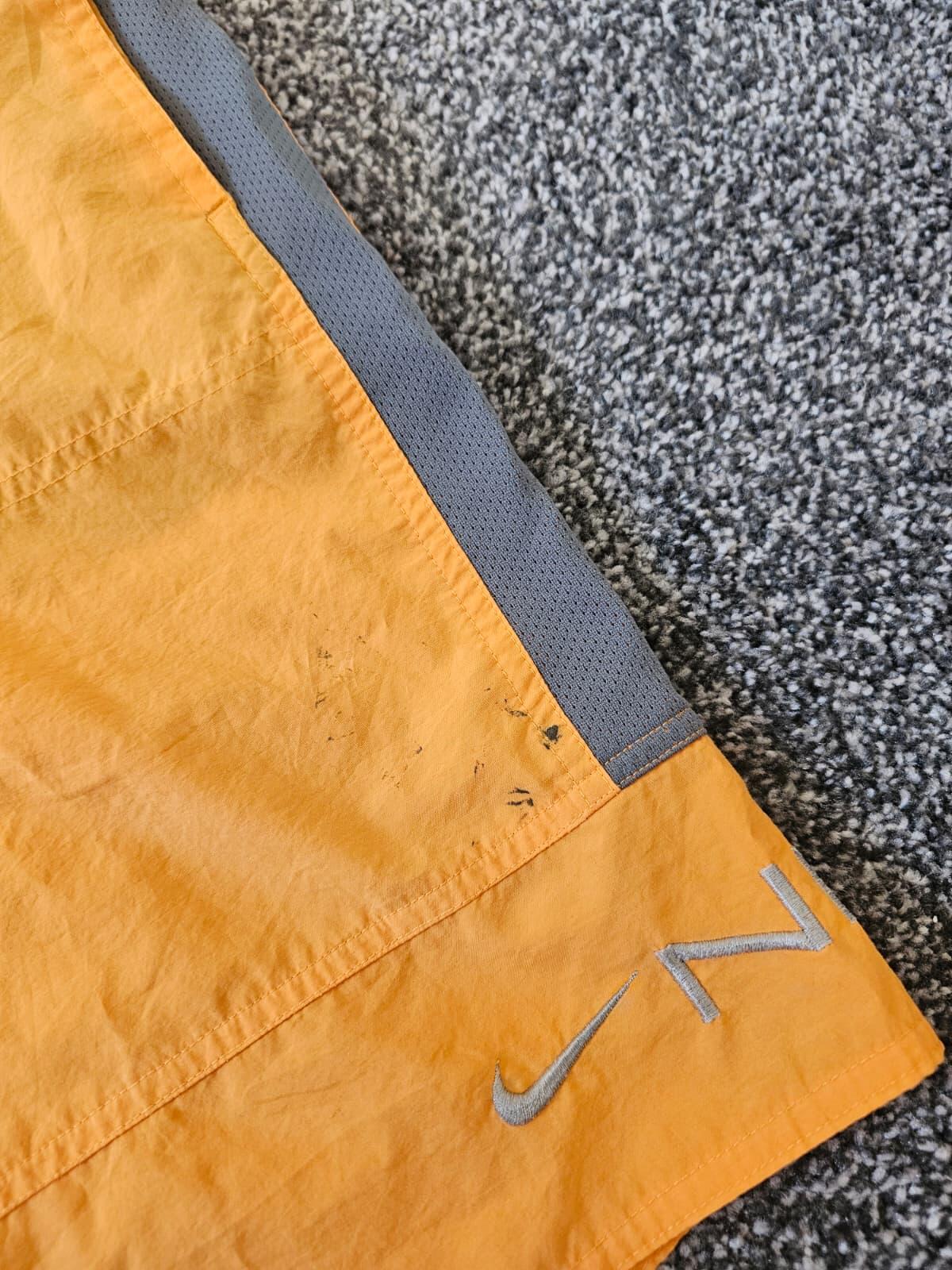 Nike Vintage Y2K Silver Tag Activewear/Casual/Swim Orange Grey Shorts - L/Large