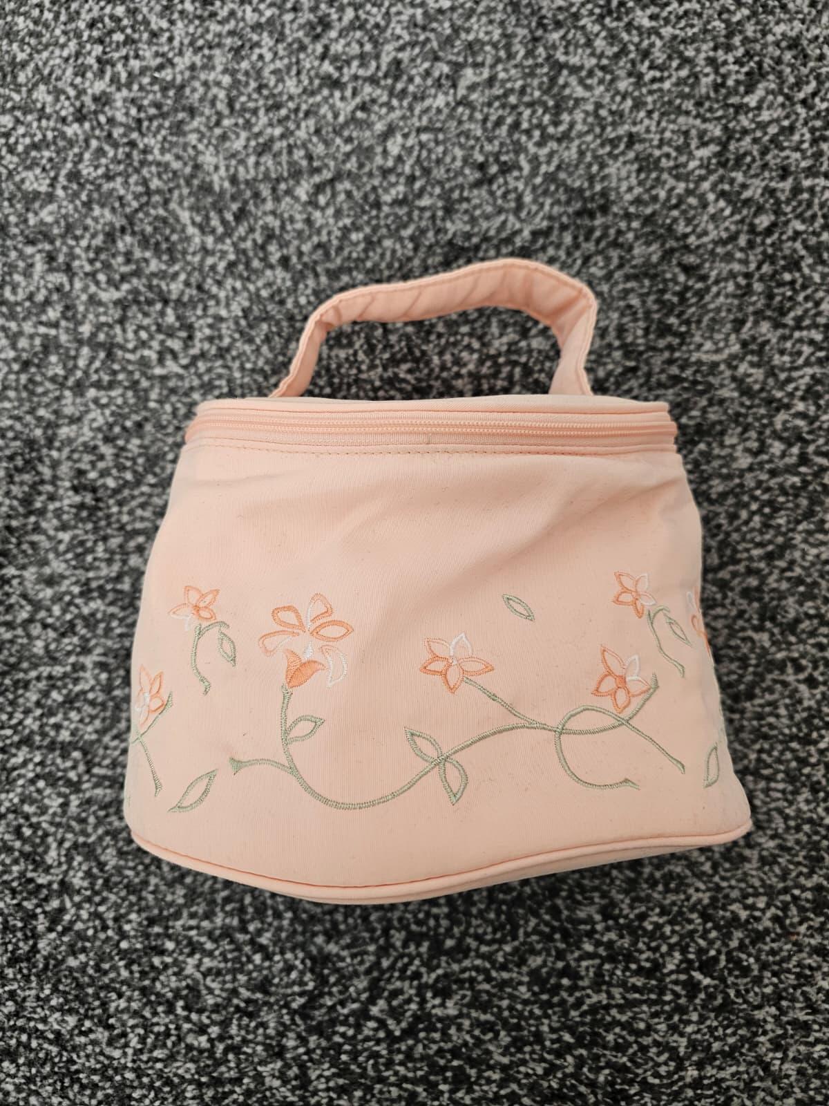 Vintage Y2K St Michael Embroidered Floral Make up Travel Bag With Handle In Pink