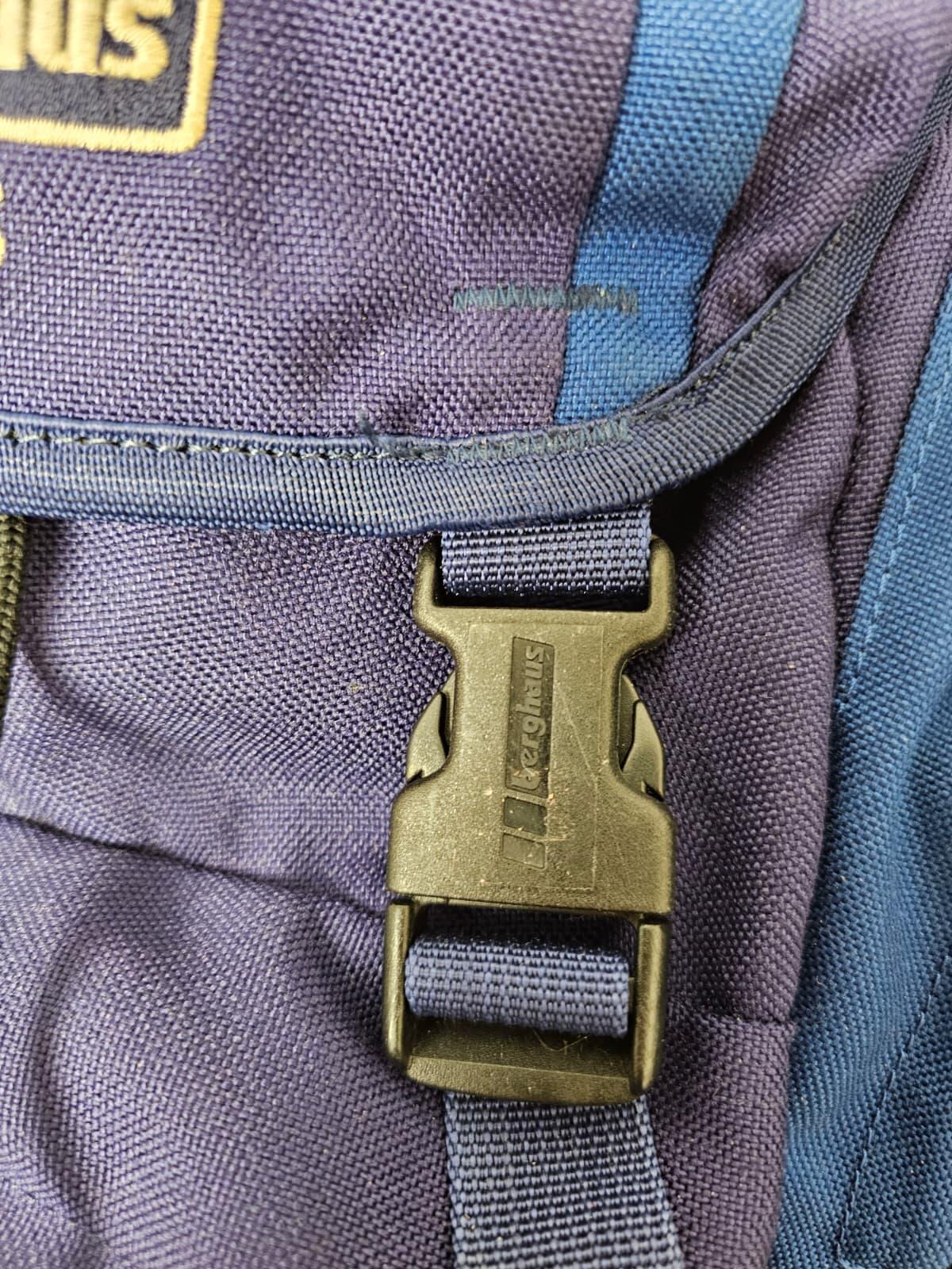 Berghaus Vintage 90's Dart 35 Hiking Walking Backpack/Rucksack - 35 Litre - Blue