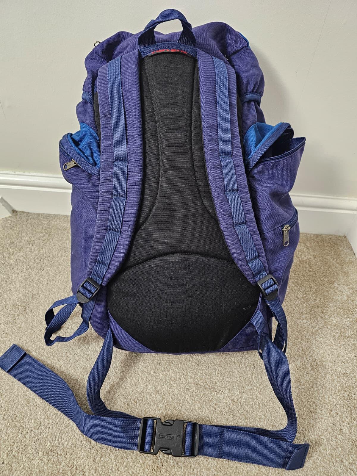 Berghaus Vintage 90's Dart 35 Hiking Walking Backpack/Rucksack - 35 Litre - Blue