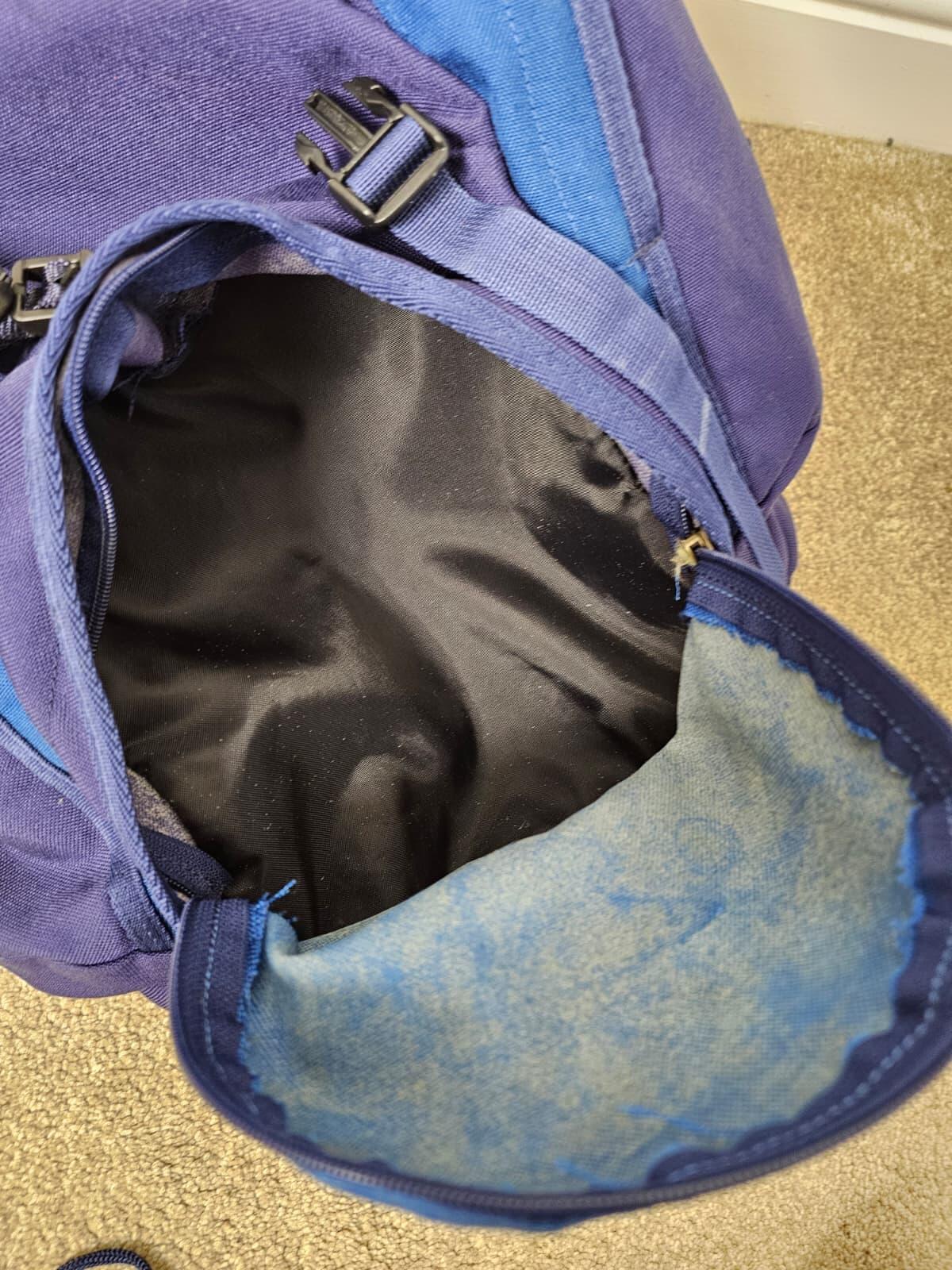 Berghaus Vintage 90's Dart 35 Hiking Walking Backpack/Rucksack - 35 Litre - Blue