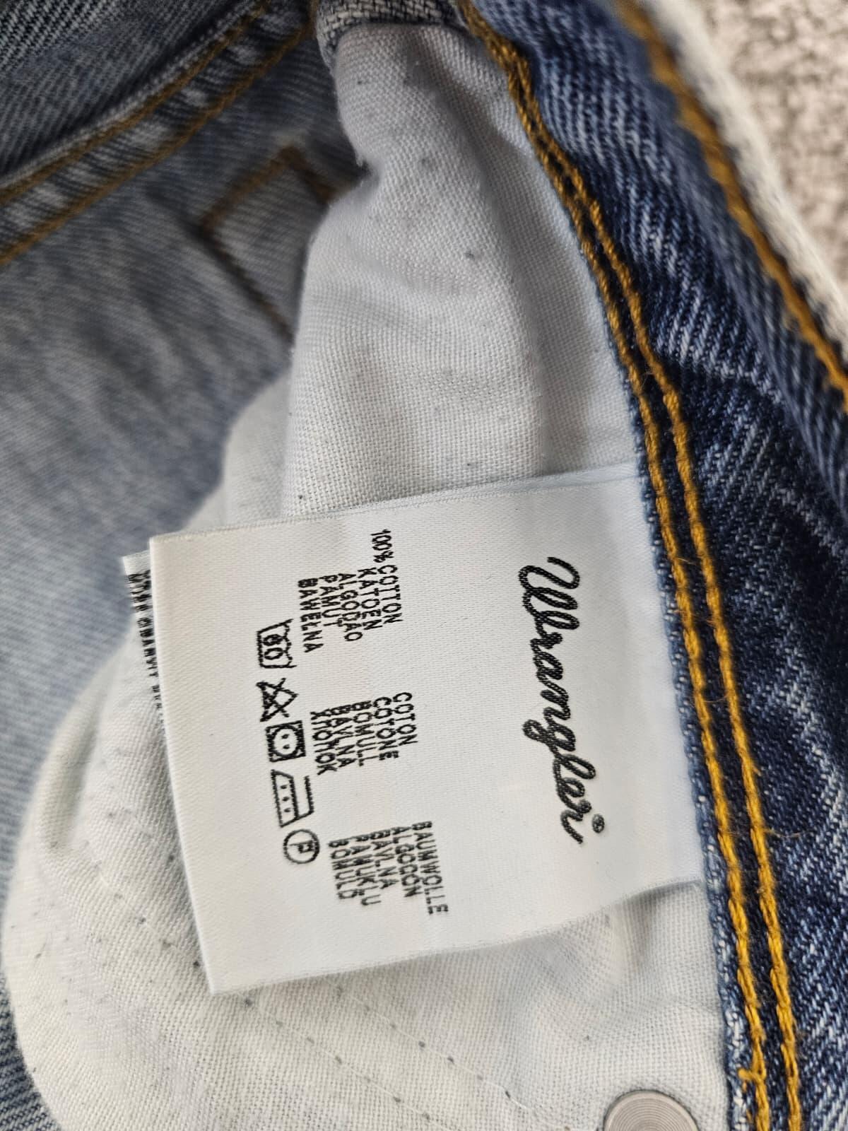 Wrangler Men's Straight Fit Light Blue Wash Denim Jeans/Pants - W38/L29