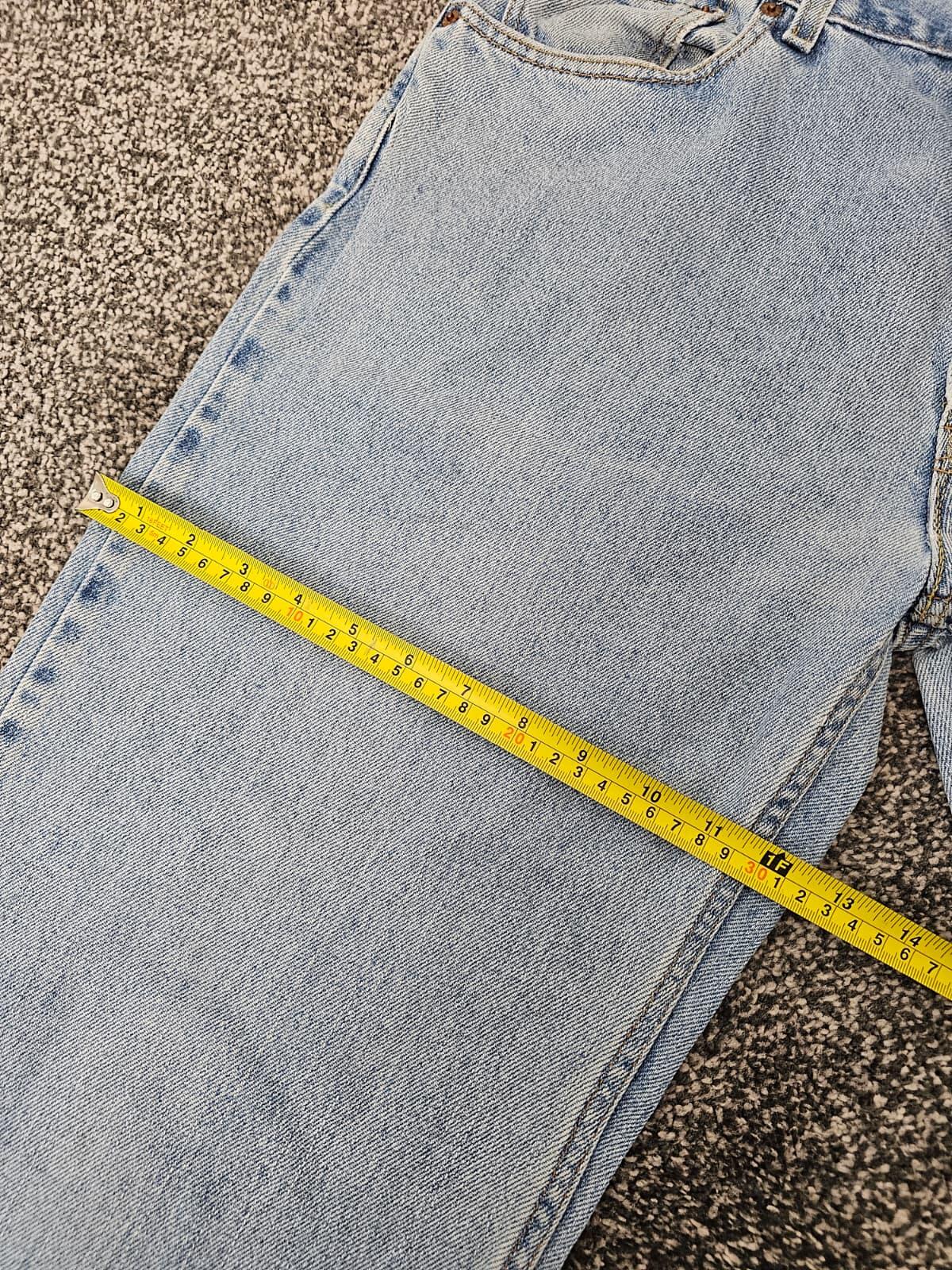 Levi's Men's 550 Relaxed Fit Blue Denim Jeans/Pants - W32/L30