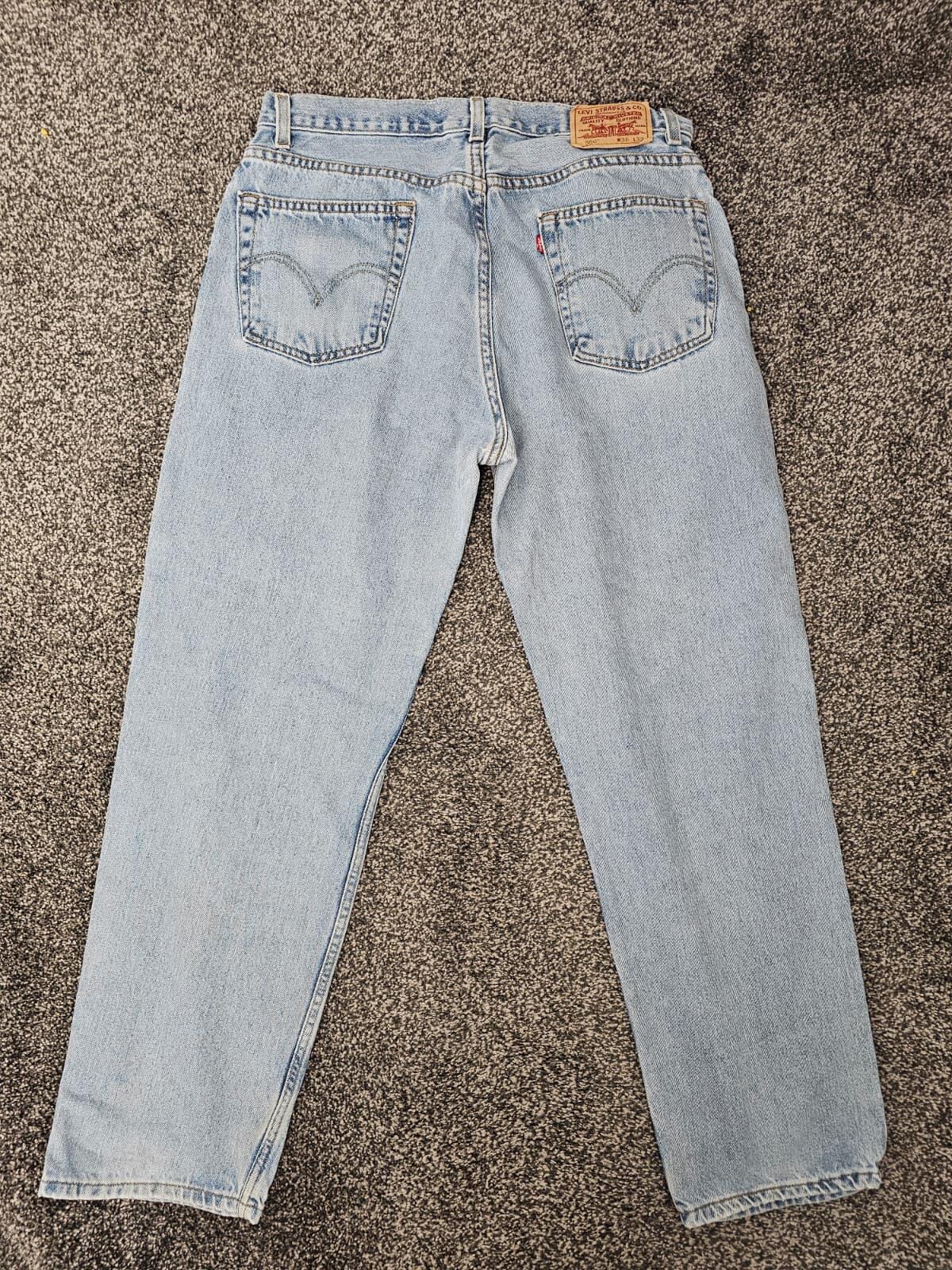 Levi's Men's 550 Relaxed Fit Blue Denim Jeans/Pants - W32/L30