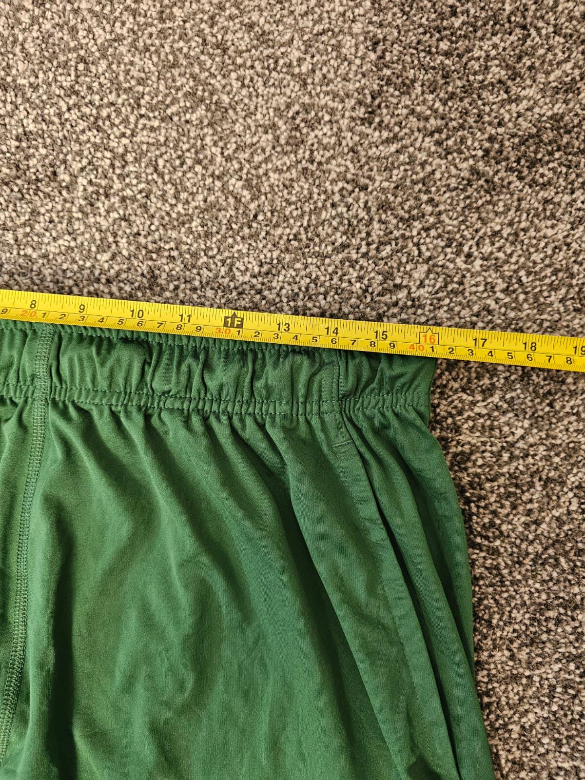 Nike Dri-Fit Block T Dark Green Activewear Sport/Gym Shorts XL/Extra Large 32/34