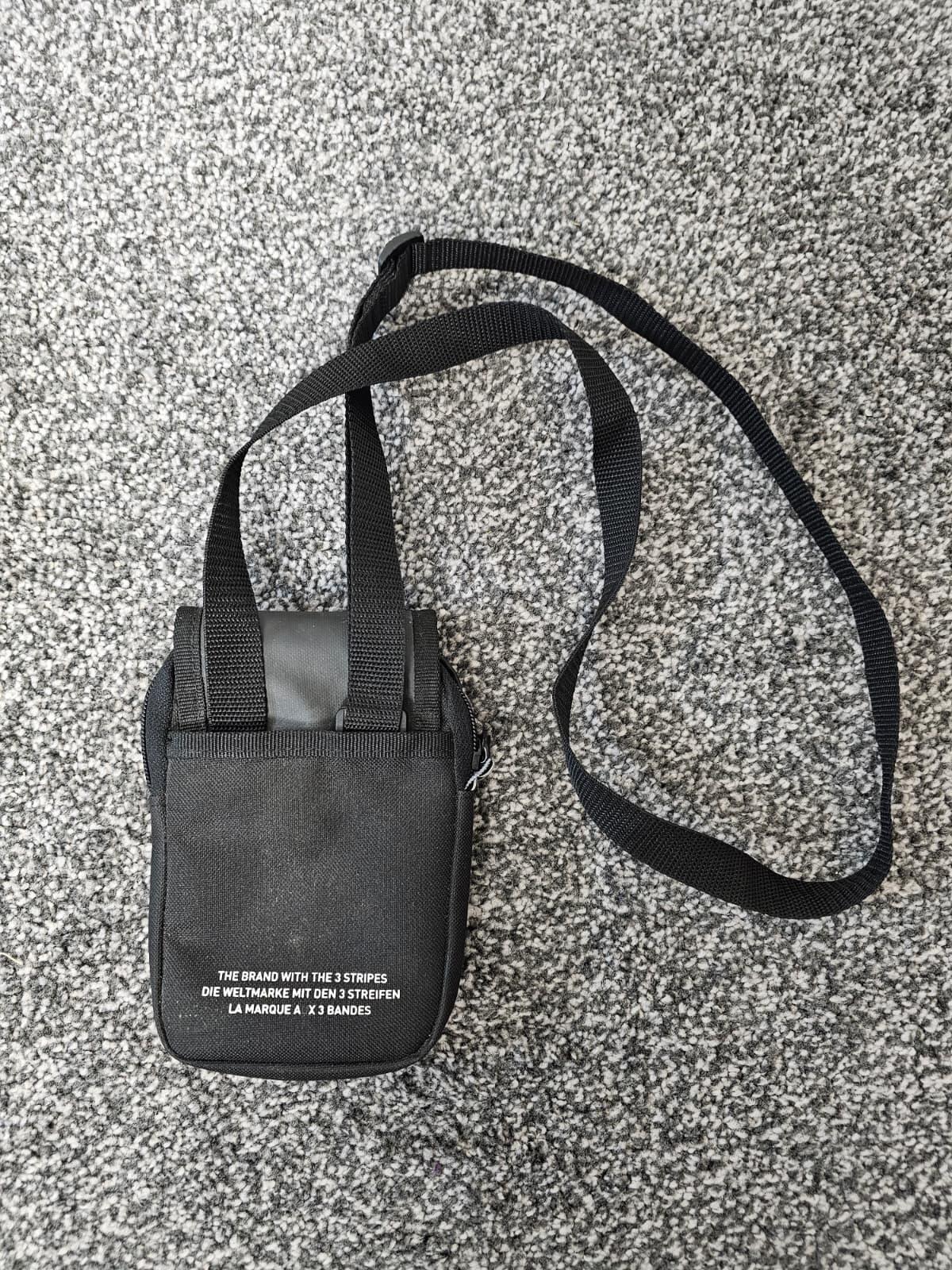 Adidas Small Cross Body Shoulder Pouch/Bag -