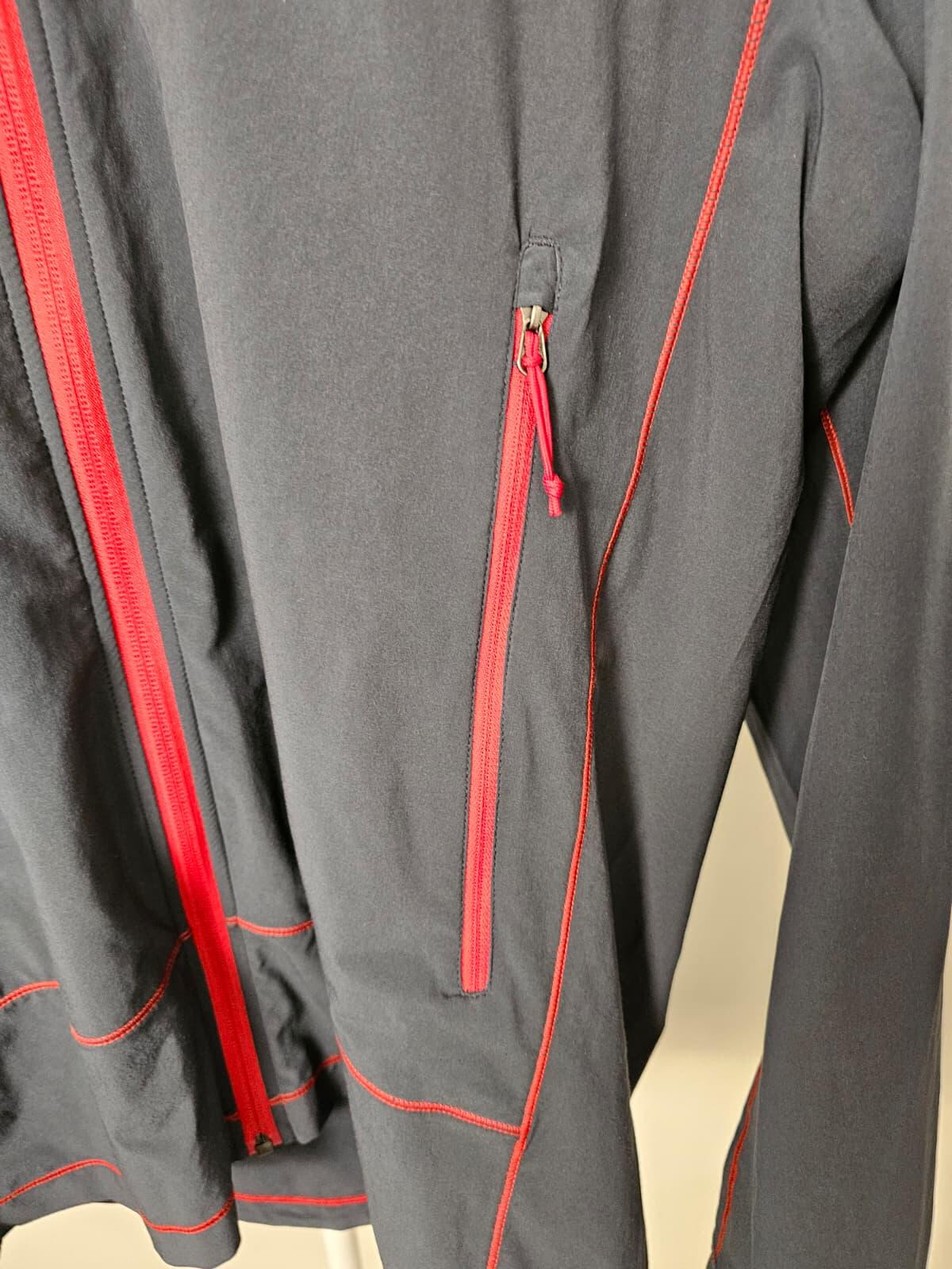 Rab Full Zip Hooded Light Weight Breathable Soft Shell Windbreaker Jacket - L