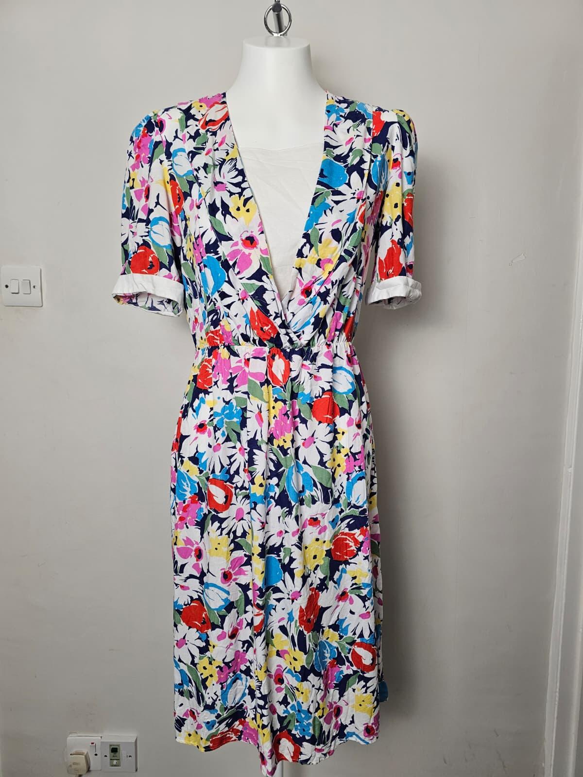 Vintage 'Made In UK' 1980's Style V‑neck Floral print Midi Day Dress - UK 16
