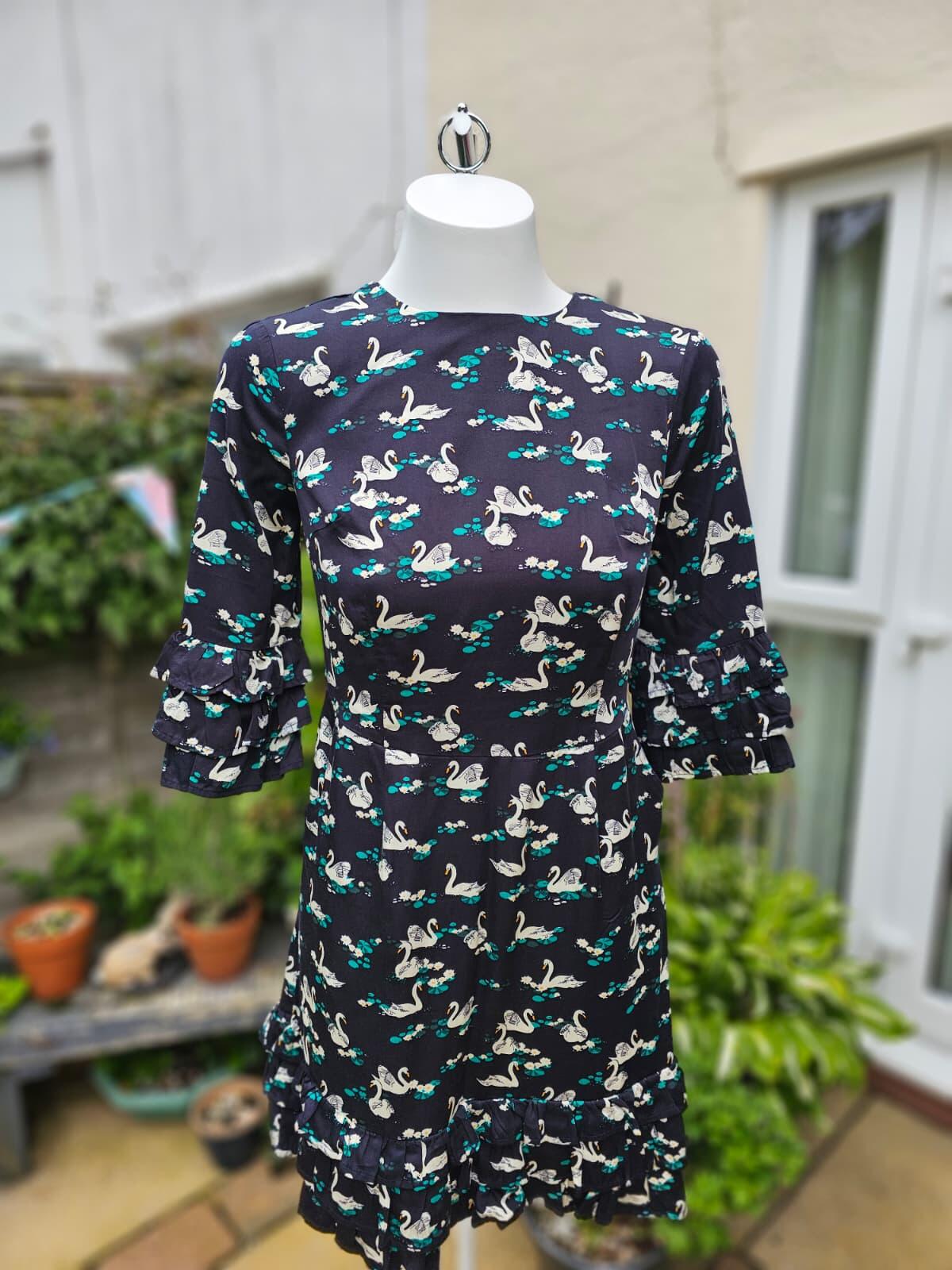 Joanie Womens Caroline Swan Lake Print Ruffle Mini Casual Spring Dress - UK 8