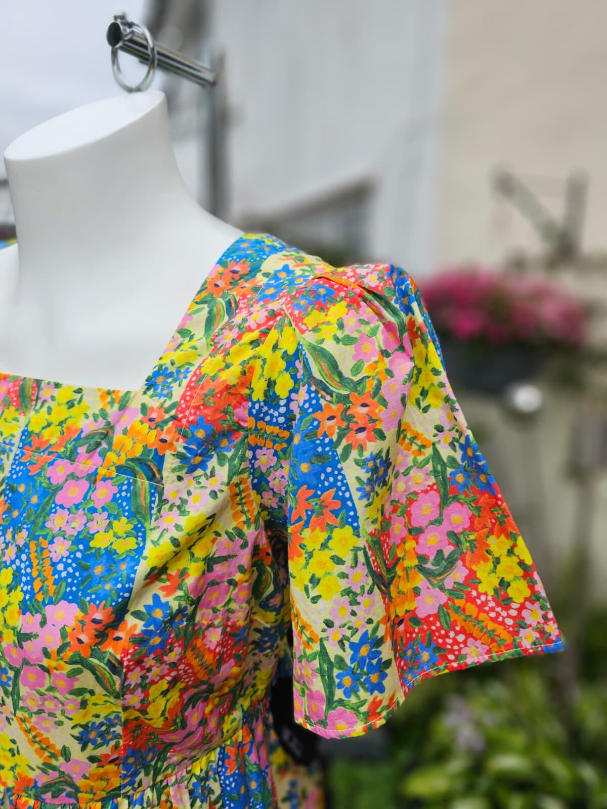 Zeena X Joanie - Georgia Painterly Floral Print Square Neck Spring Dress - UK 12