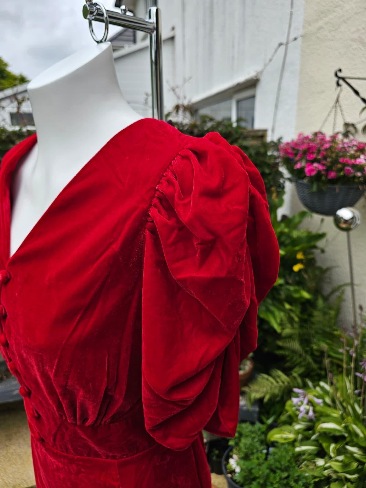 Christina Hendricks Joanie Neroli Puff Sleeve Velvet Dress Scarlett Red - UK 18