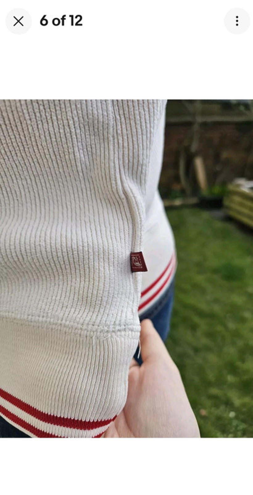 Vintage Quiksilver 90s Pullover V-Neck Jumper Sweater Sweatshirt - M/Medium L