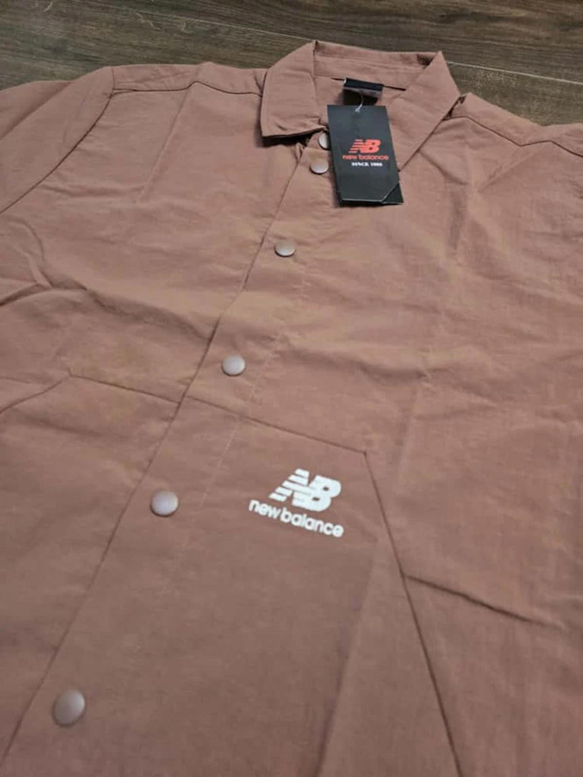 New Balance Mens Sleeve Activewear Brown Shirt - M/Medium