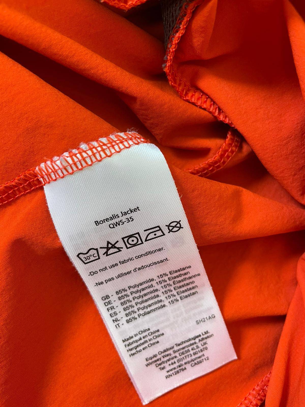 Rab Men's Full Zip Hooded Windbreaker Style Lightweight Jacket - M/Medium - Red