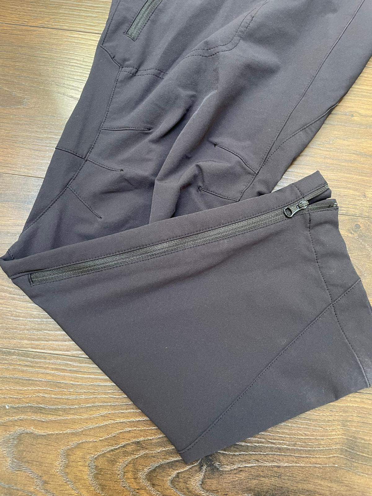 Mountain Equipment Women's Hiking/Walking/Casual Outdoor Wear Trousers 14/Short