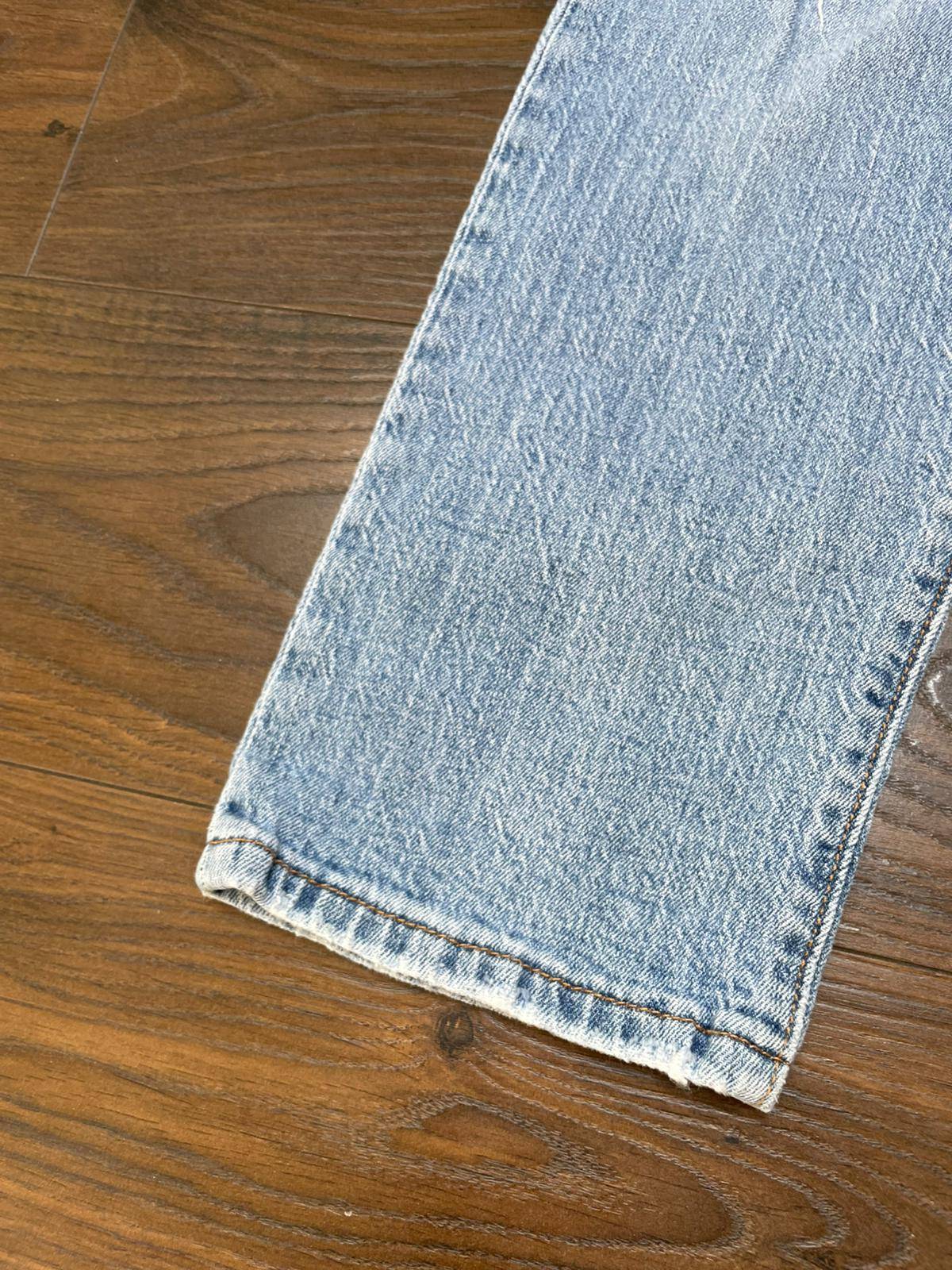 Levi's Men's 501 Straight Leg Ripped Blue Denim Jeans - W26/L27