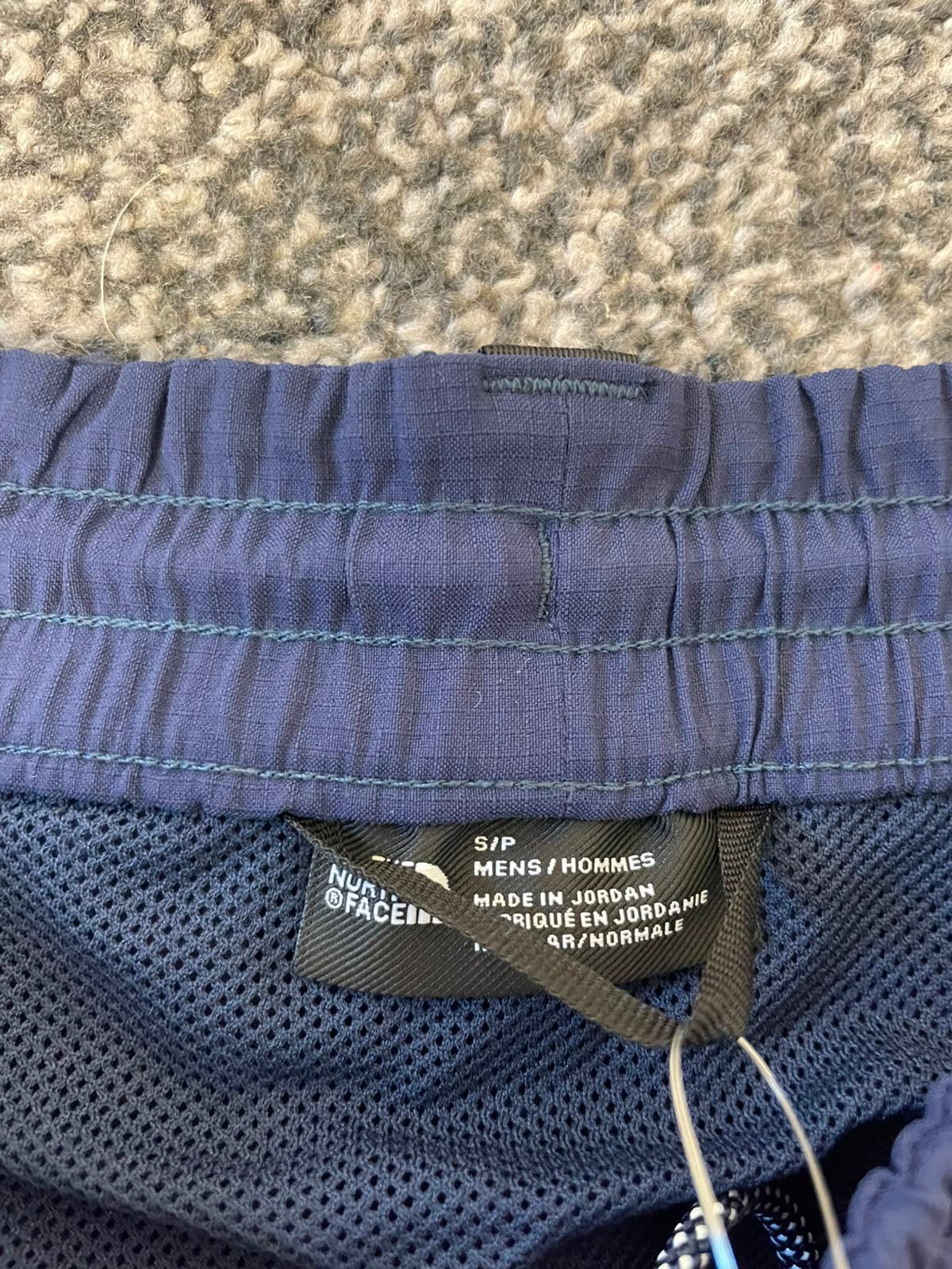 The North Face Men's Navy Casual/Activewear/Hiking Shorts S/Small 30-31 - Navy