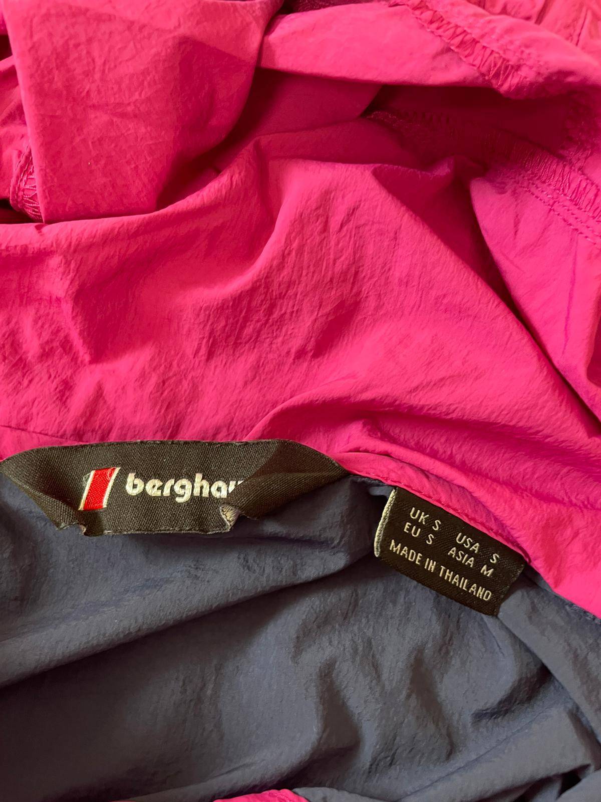 Berghaus Full Zip Windbreaker Hooded Jacket - S/Small - Unisex