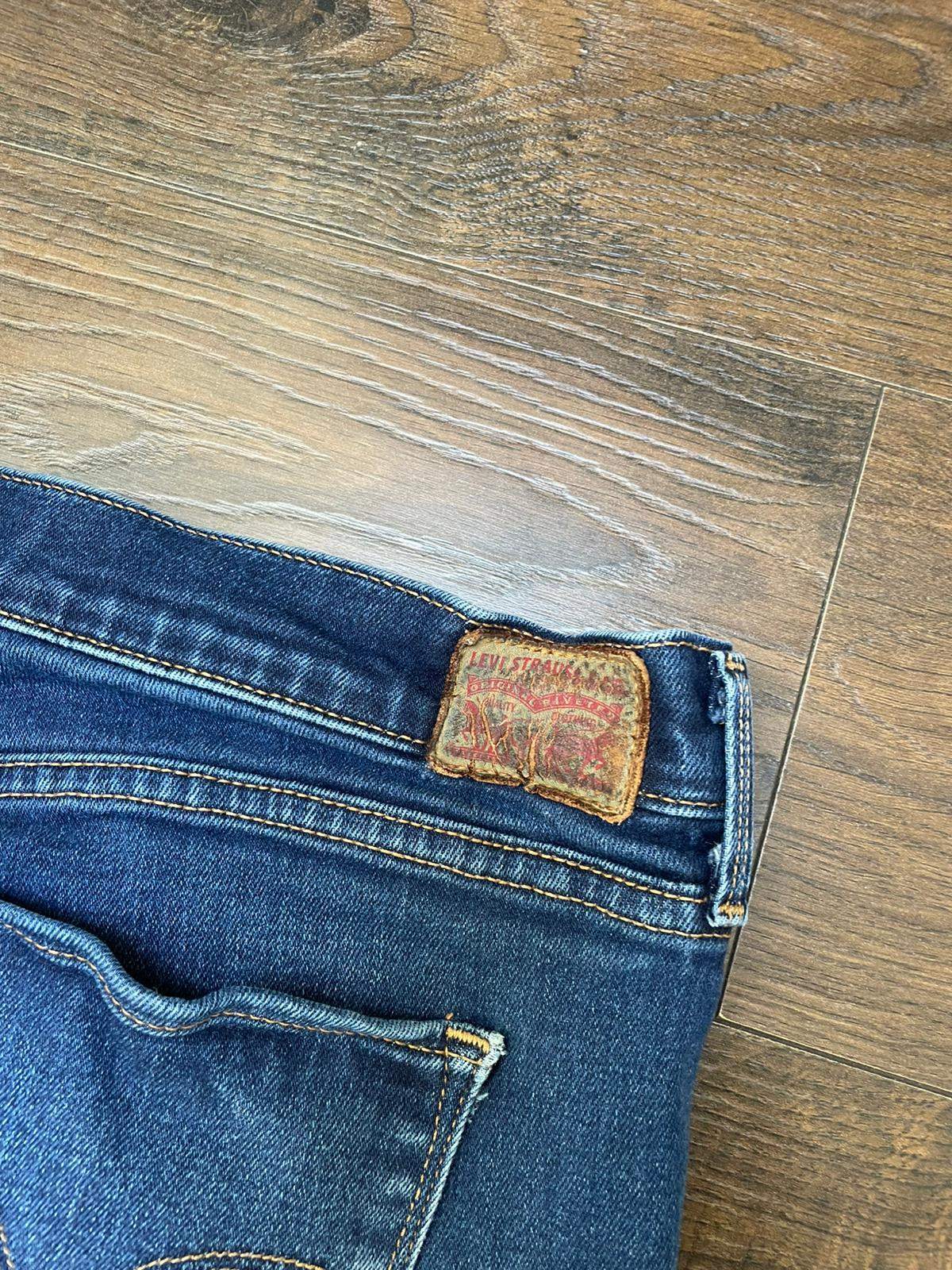Levi's Women's 315 Shaping Boot Cut Blue Denim Jeans - W34/L29 16-18