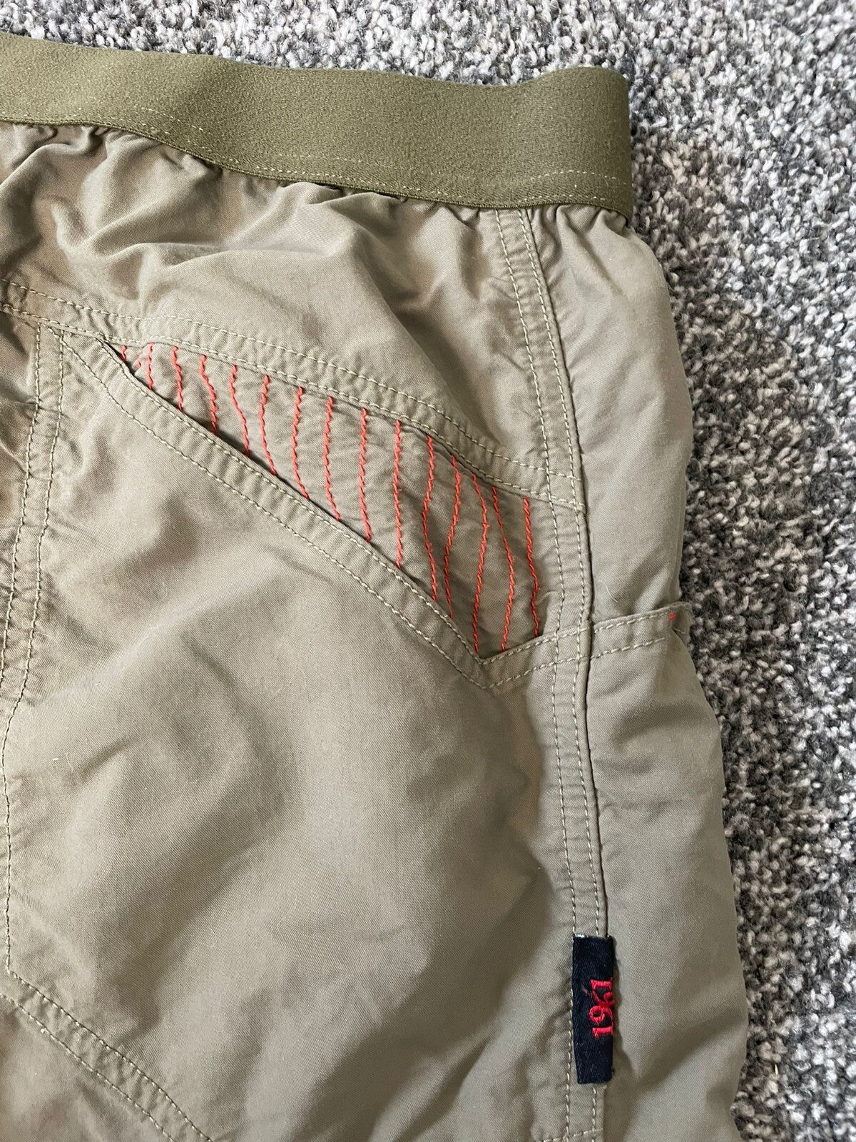 Mountain Equipment Men's Activewear Hiking/Walking Shorts - 36R - Khaki