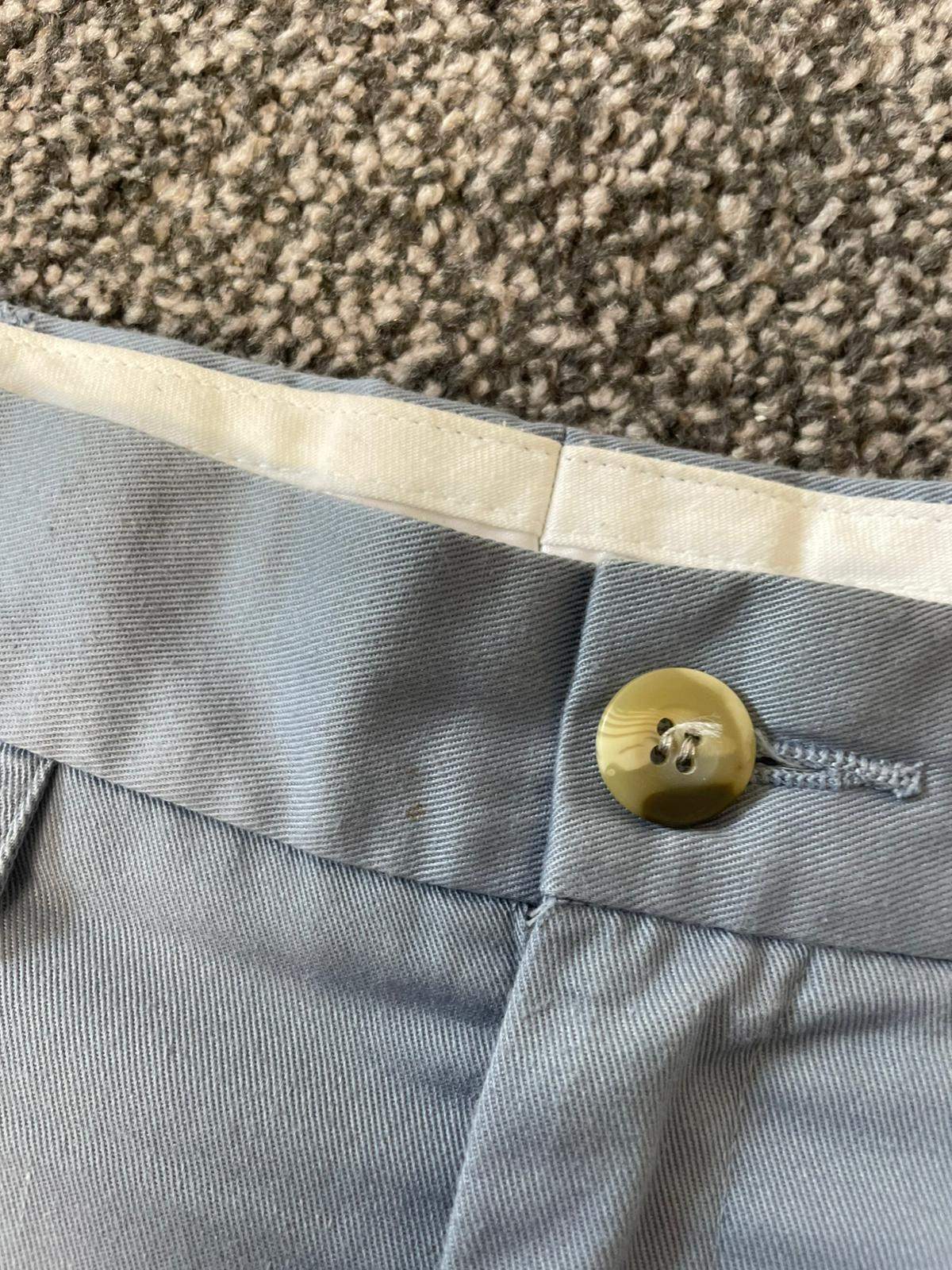 Gabicci Men's Vintage 80's/90's Navy/Naval Style Chino Shorts - 34 - Light Blue