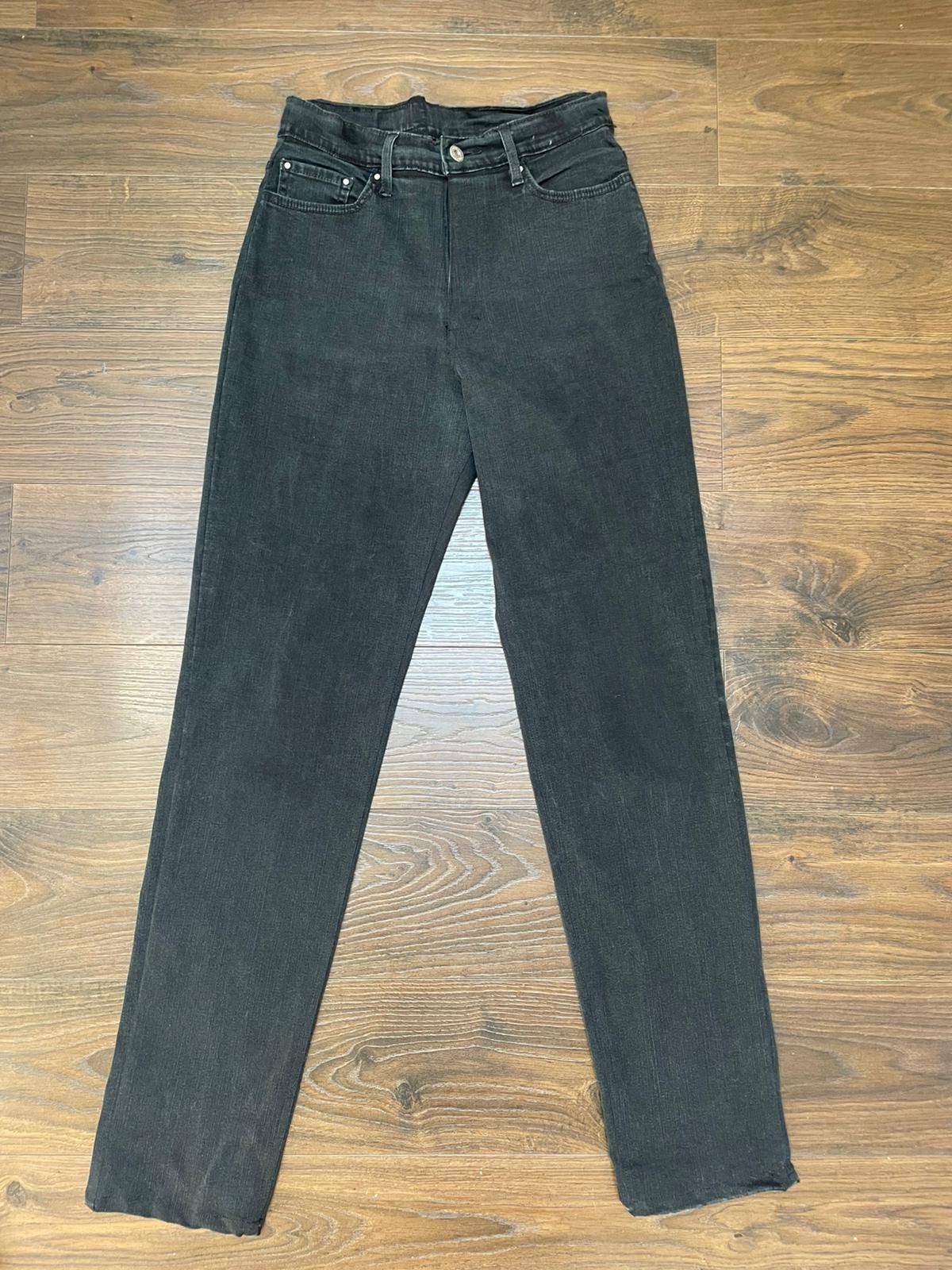 Levi's Women's Taper Straight Leg Black Denim Jeans - 18M - W26/L31 - UK 8-10